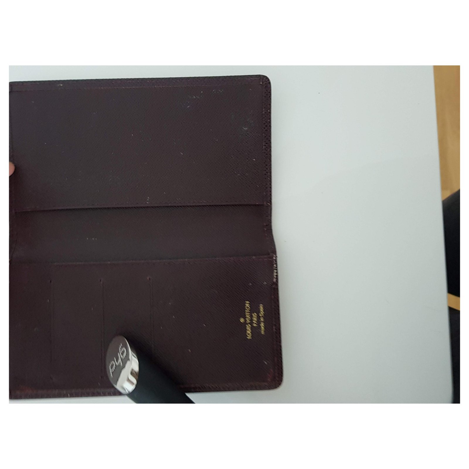 Louis Vuitton Taiga Long wallet AND card case SET Cognac Leather ref.131907  - Joli Closet