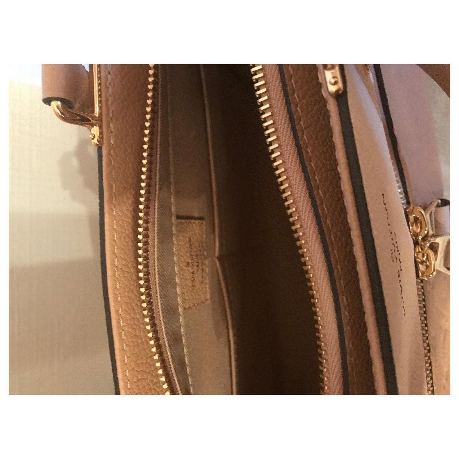 Louis Vuitton Super Sully Leather Monogram Footprint Bag ref.132865 ...