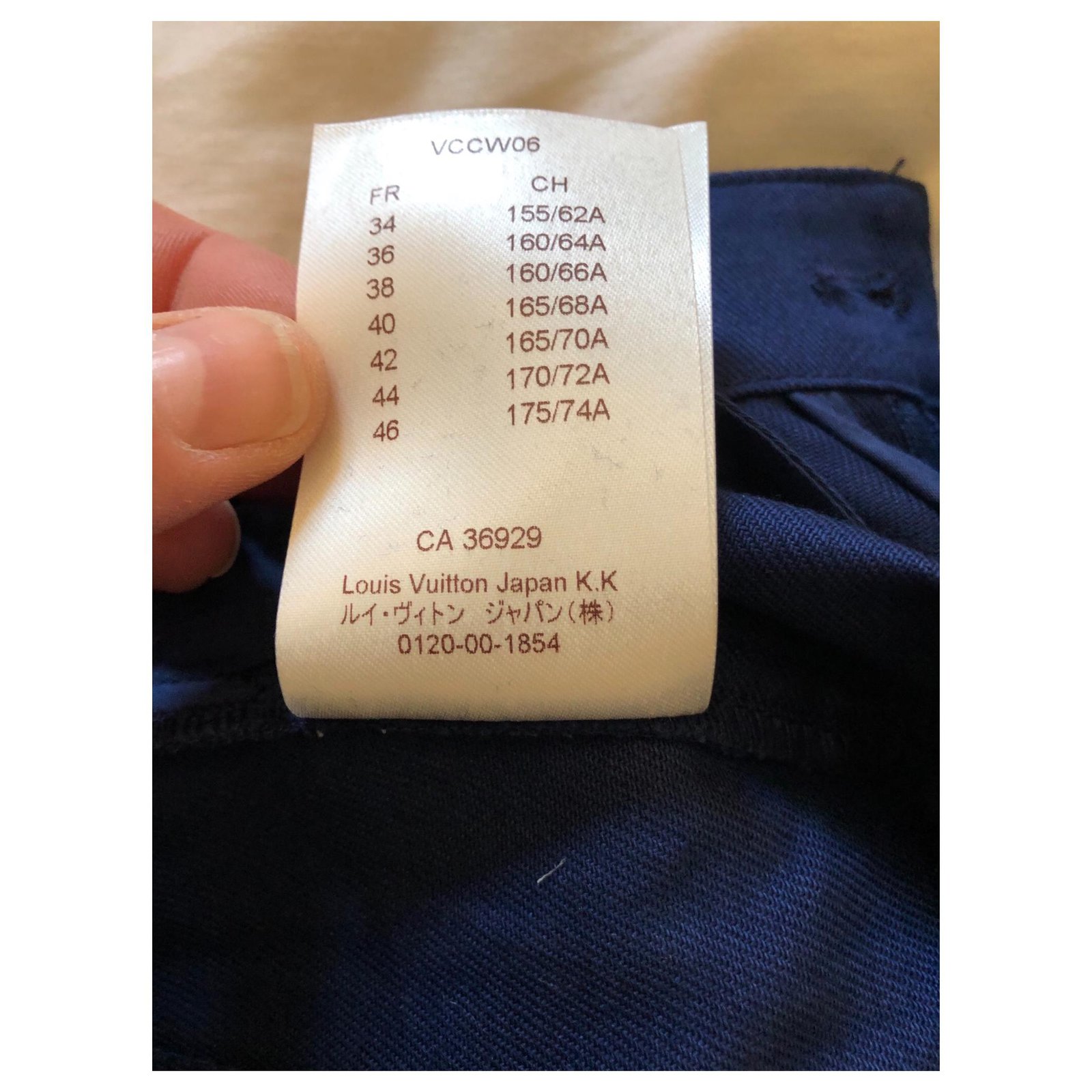 Louis Vuitton Pants, leggings Navy blue Cotton ref.302517 - Joli