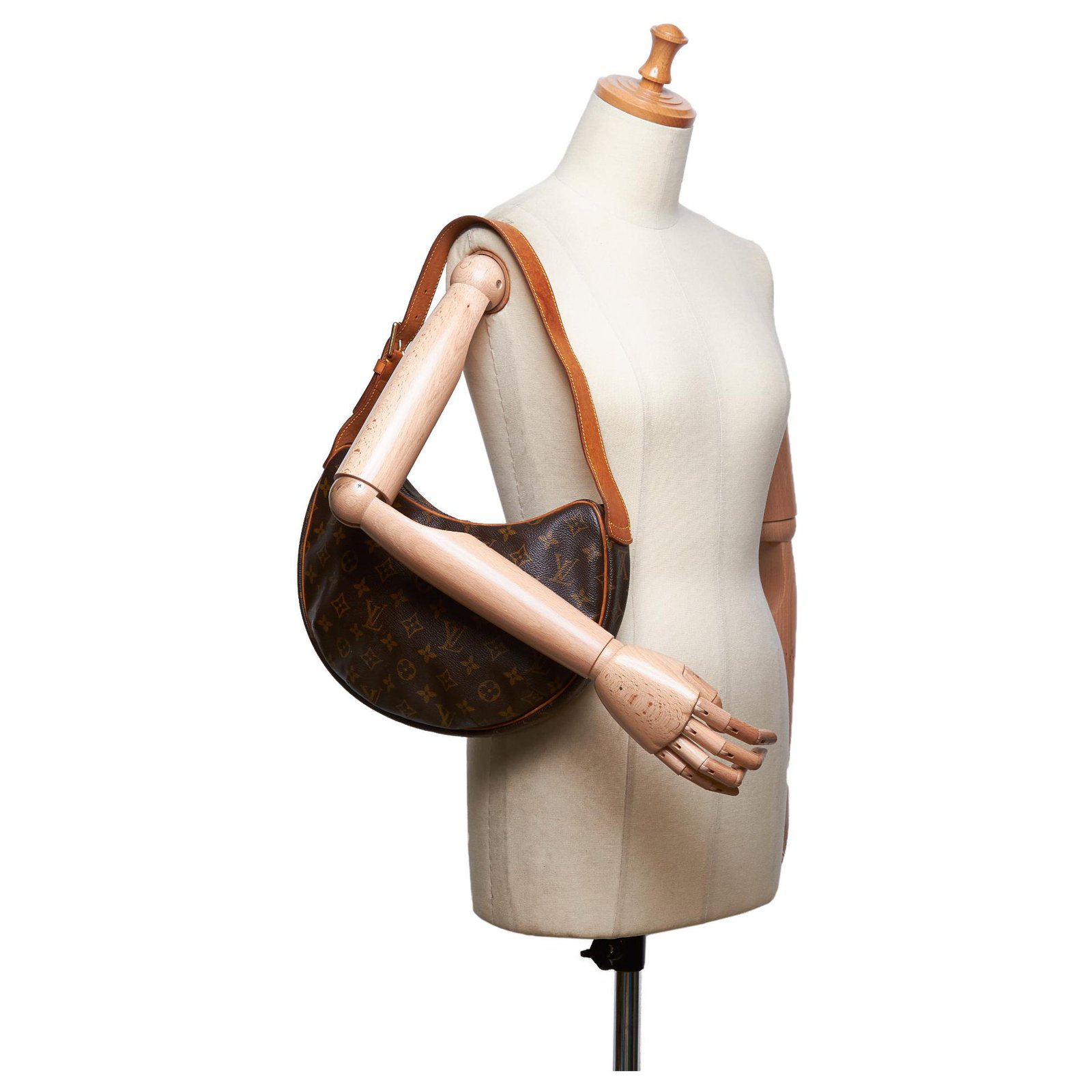 Louis Vuitton Brown Monogram Croissant PM Leather Cloth ref.134126 - Joli  Closet