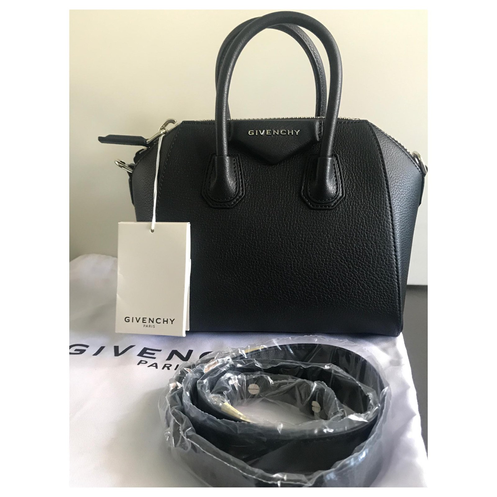 givenchy antigona mini size