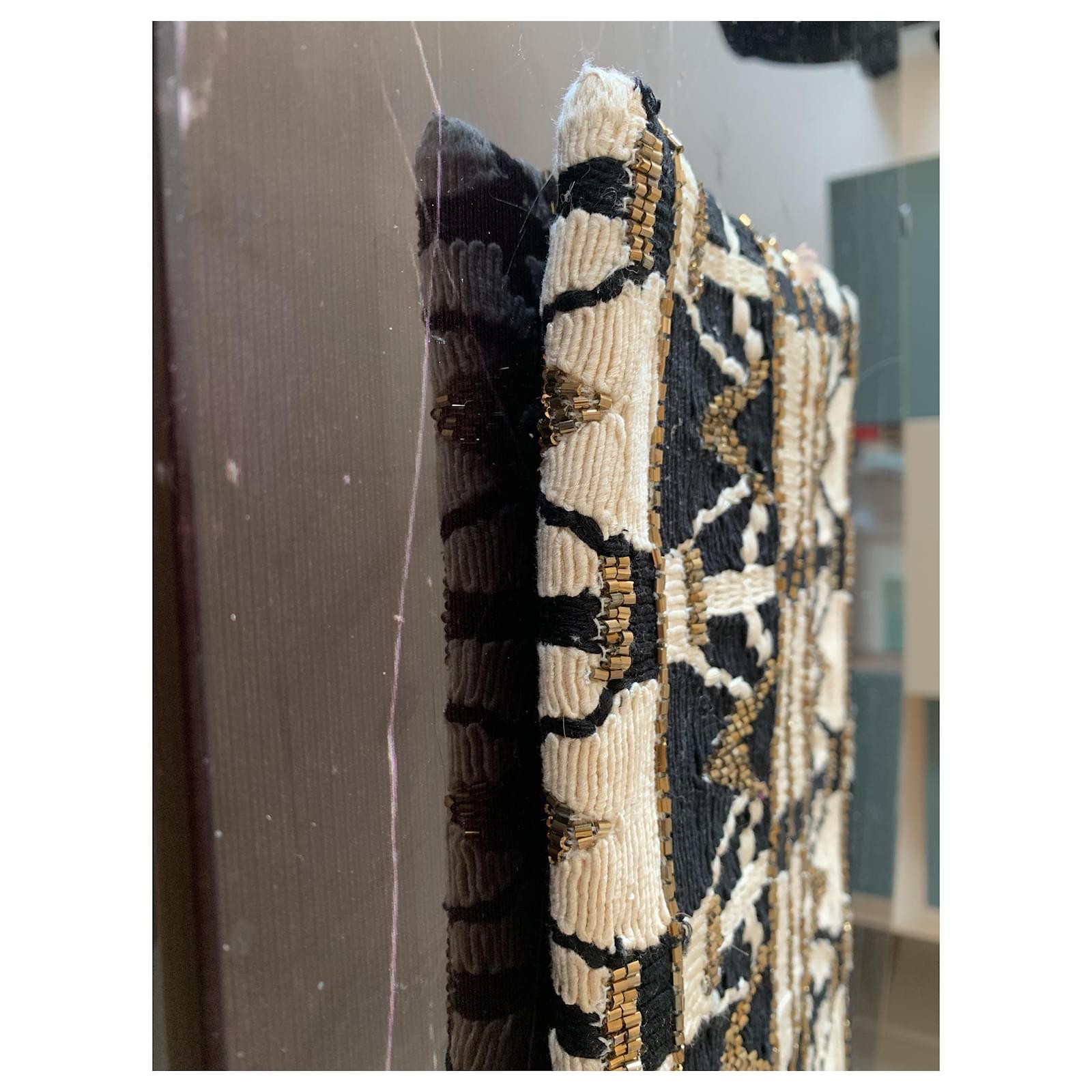 Zara Pochette enveloppe ?�cru et noir brod?�e de perles dor?�es Coton ref.135816 - Joli Closet