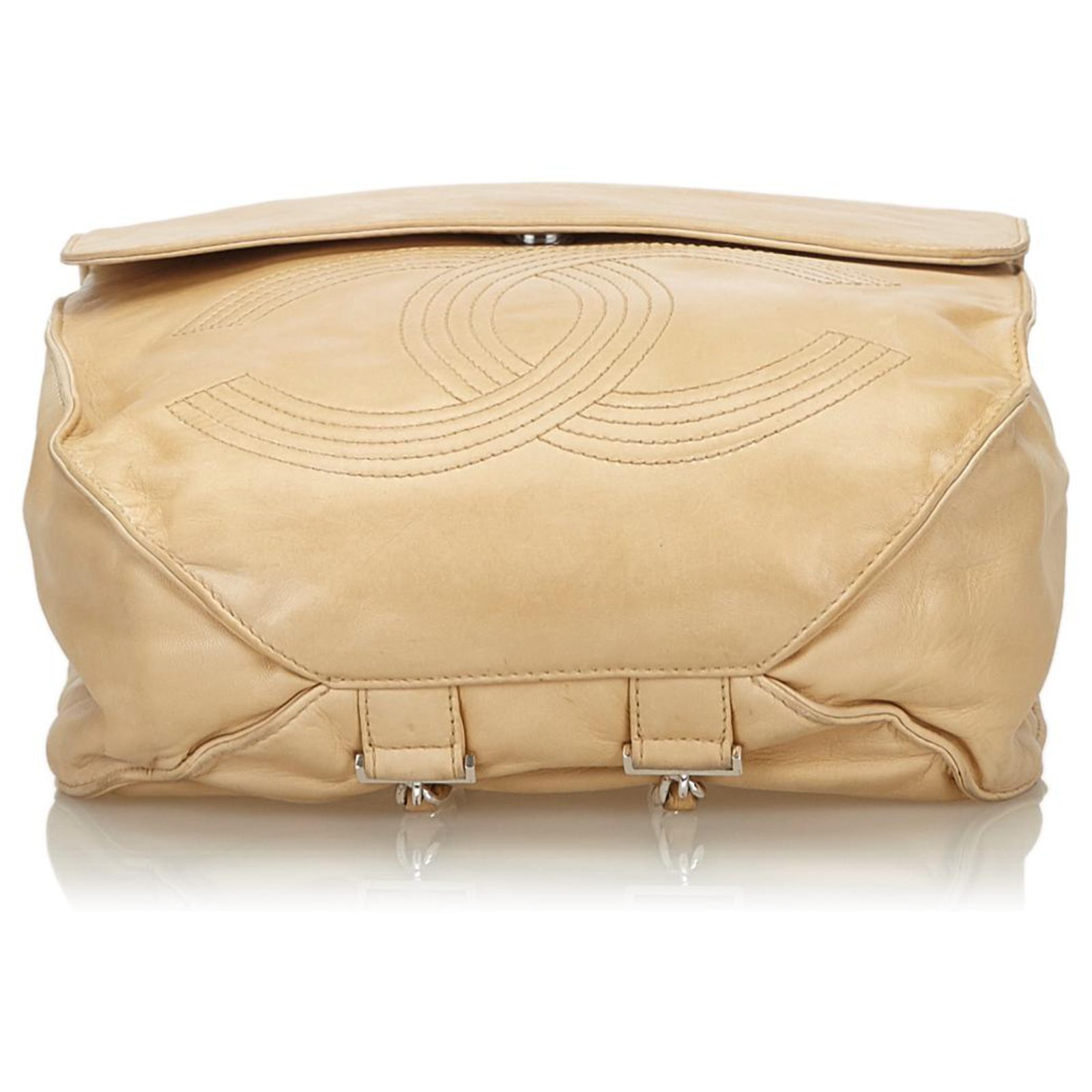 Chanel Brown CC Lambskin Leather Backpack Beige ref.136173 - Joli Closet