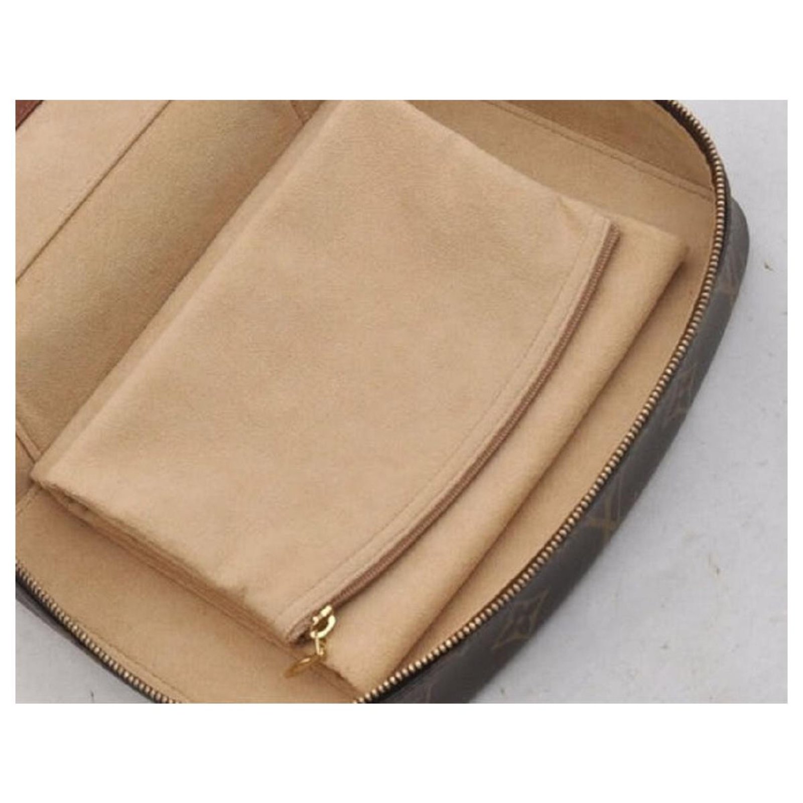 Louis Vuitton Accessoire Boite, écrin marron avec suédine, sac de rangement  bijoux, montres, ceintures