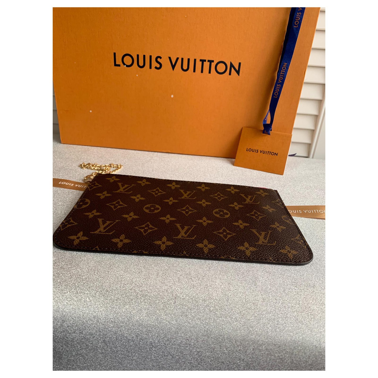 Louis Vuitton Sac Shopping Brown Cloth ref.191953 - Joli Closet