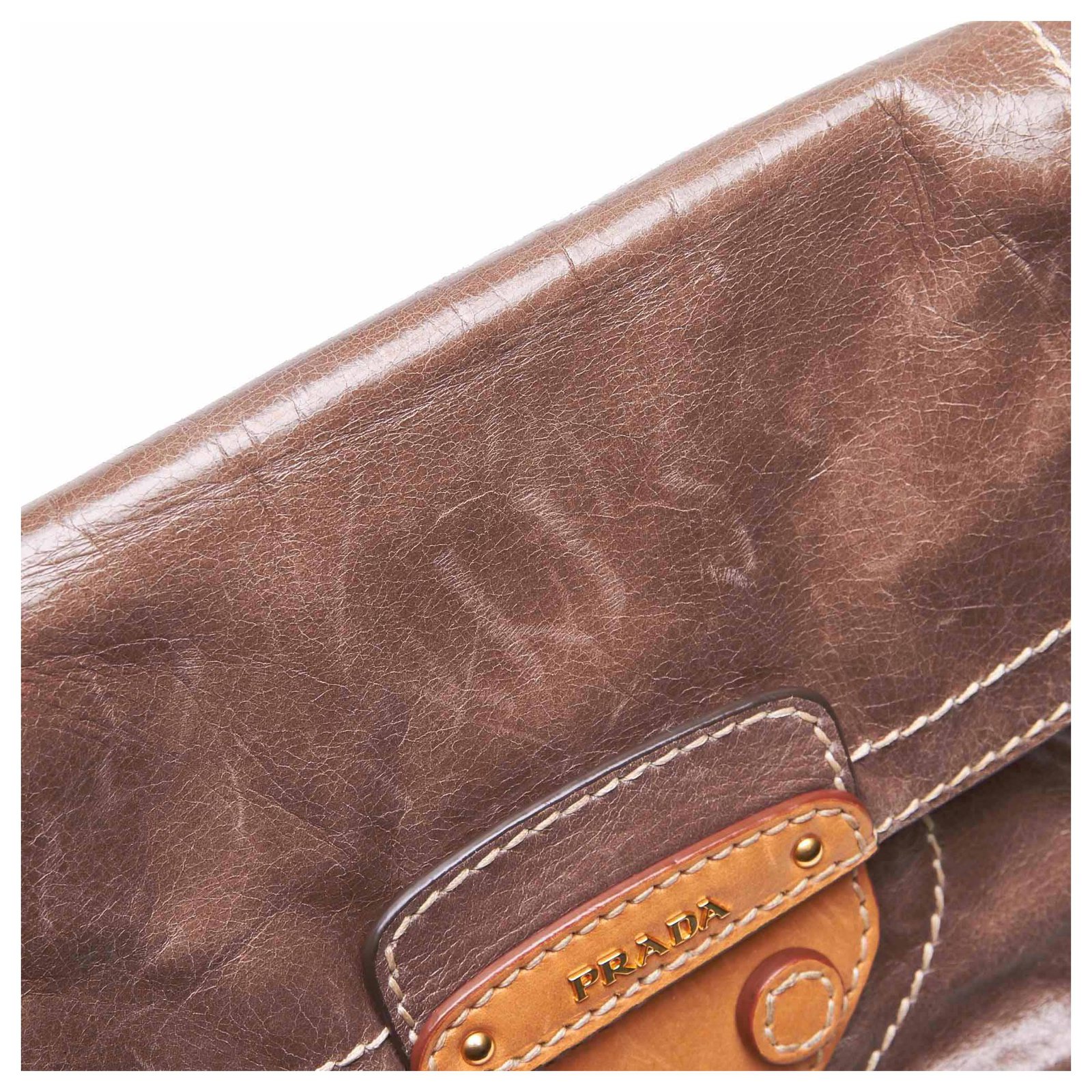 Prada Gray Leather Pattina Crossbody Bag Grey ref.138073 - Joli Closet