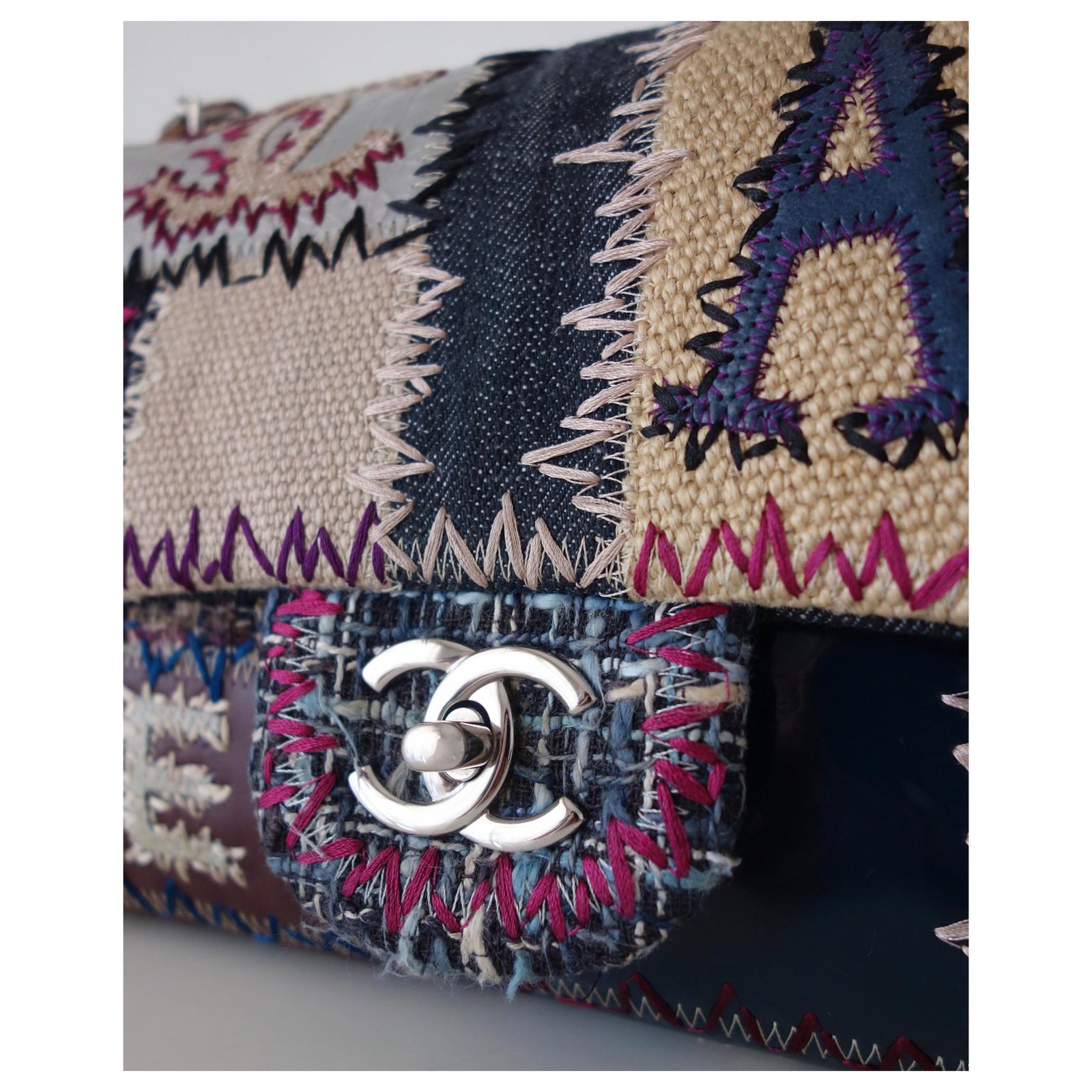 Chanel Handbags Multiple colors Leather ref.139093 - Joli Closet