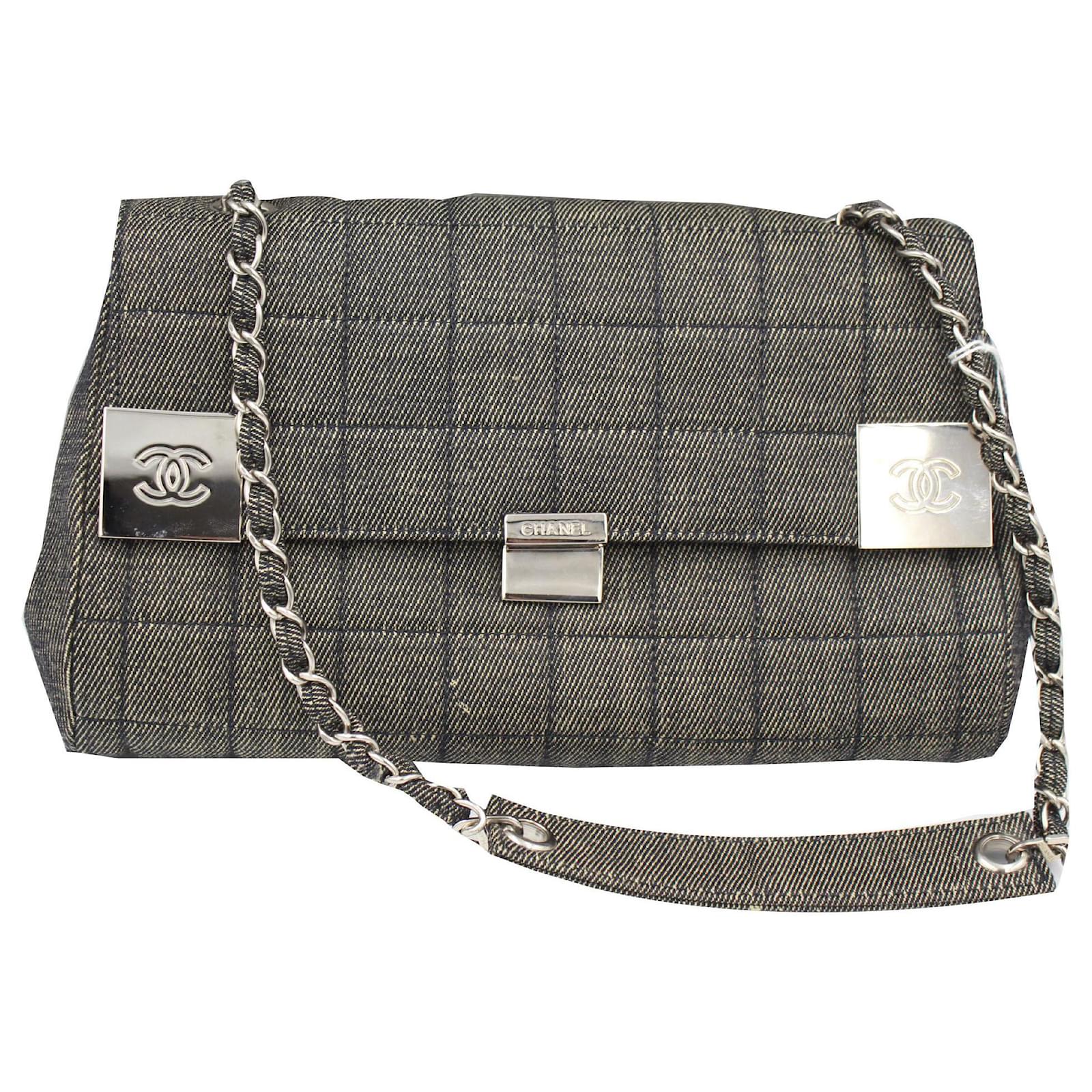 Chanel Handbags Grey Denim ref.142189 Joli Closet