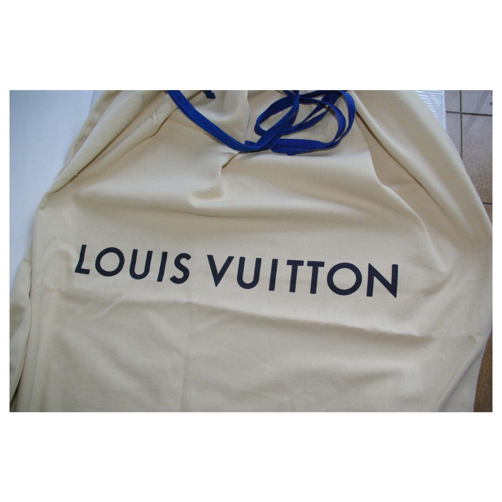 Louis Vuitton dustbag Brown Cotton ref.148810 - Joli Closet