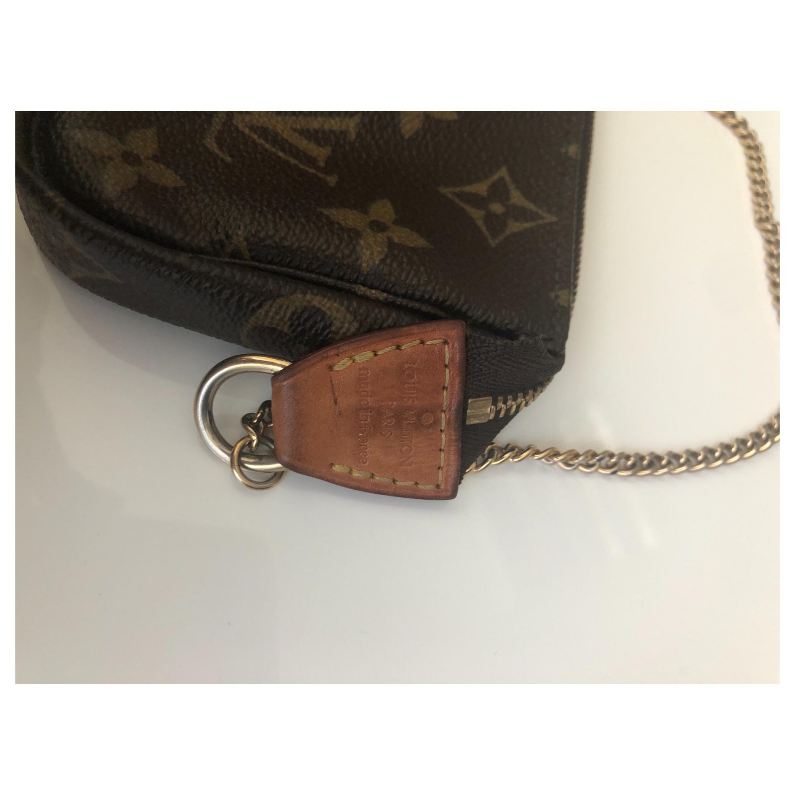 Louis Vuitton Pochette bag with chain Brown Cloth ref.142682 - Joli Closet