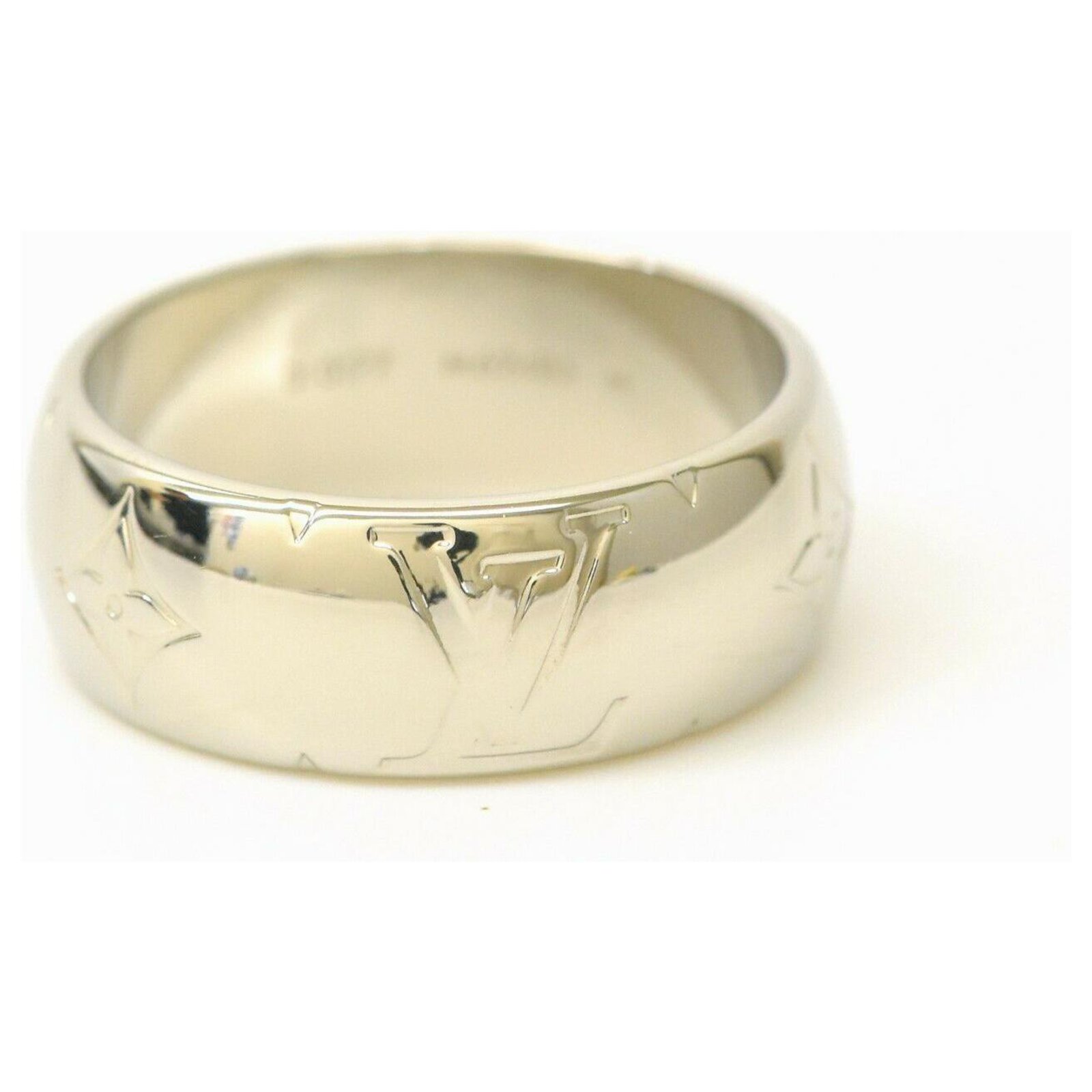 Louis Vuitton Ring Silvery Metal ref.143020 - Joli Closet
