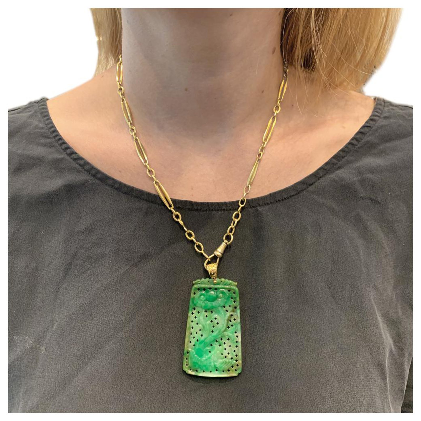 inconnue pendentif jade jadéite sculpté or jaune ref 144244 joli closet