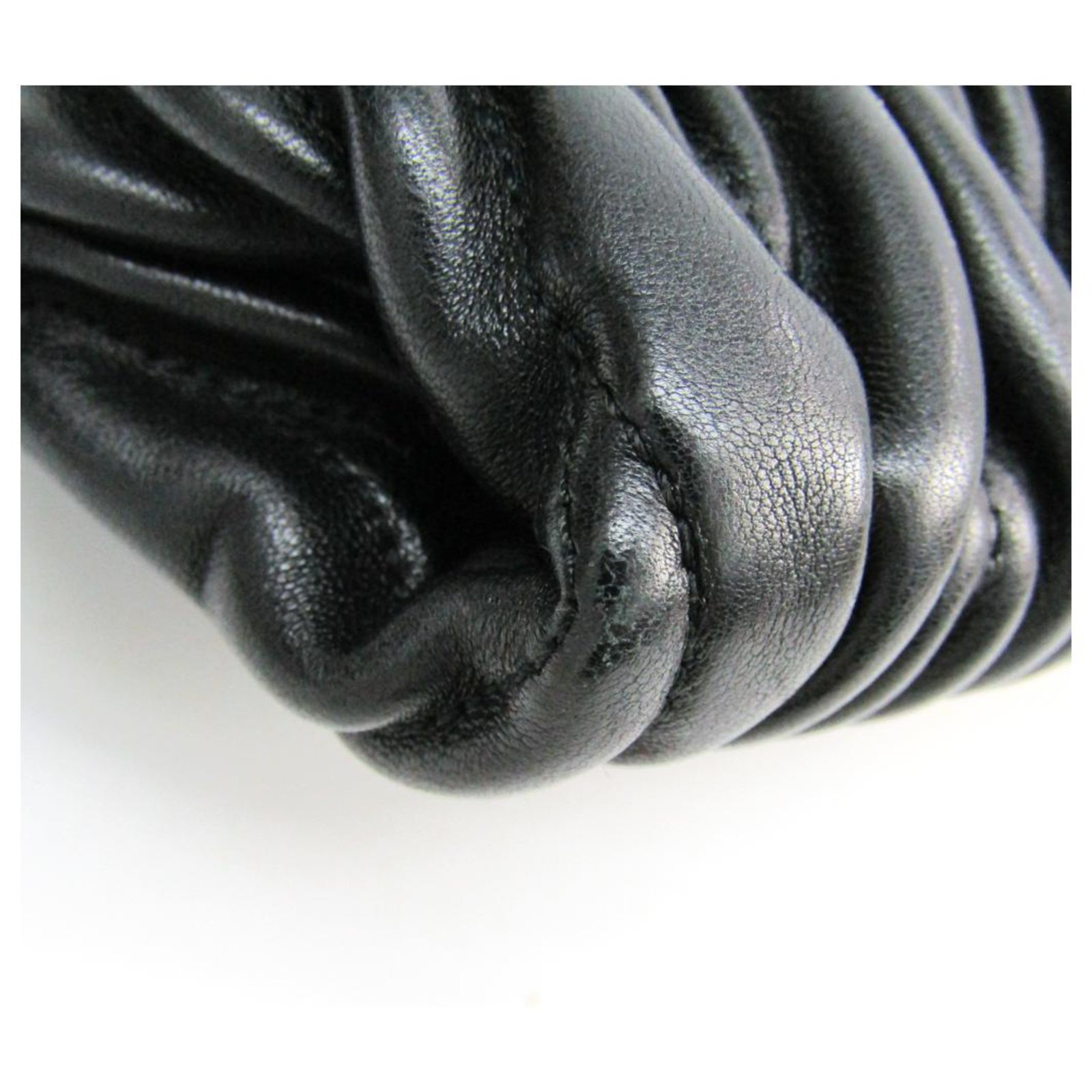 Miu Miu bag black Leather ref.244574 - Joli Closet