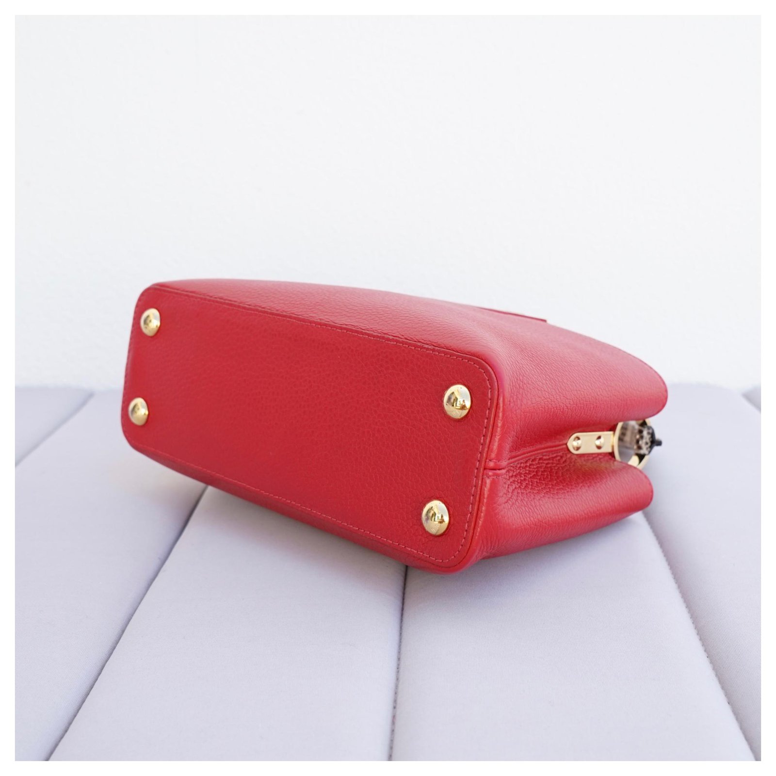 Louis Vuitton Capucines MM Red Leather ref.300243 - Joli Closet