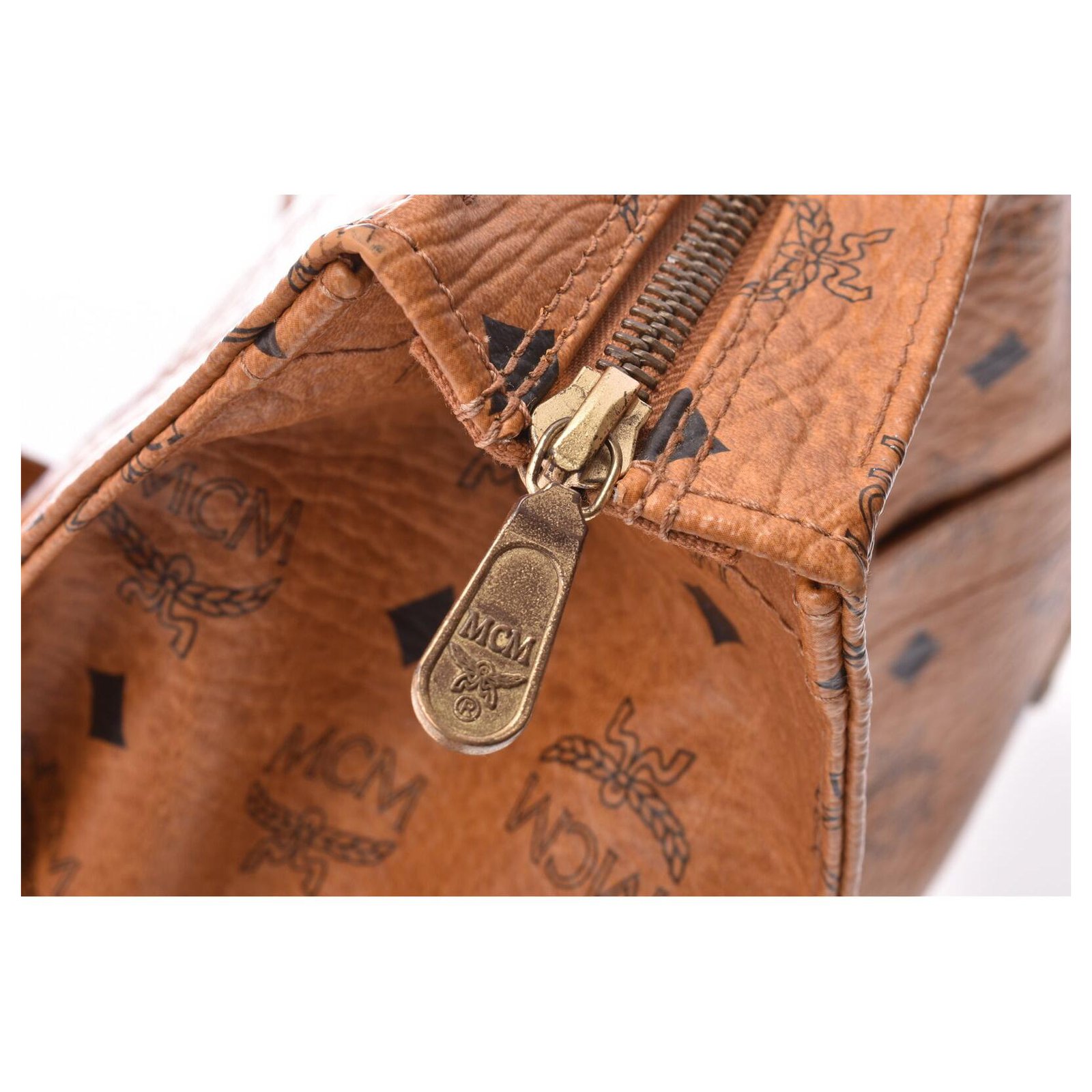 MCM VINTAGE SHOULDER BAG COGNAC Leather ref.689567 - Joli Closet
