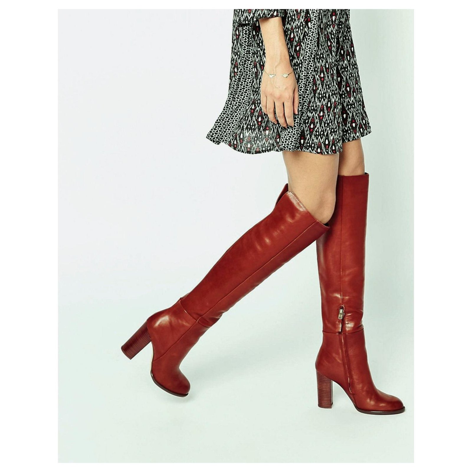 sorel phoenix short lace cozy