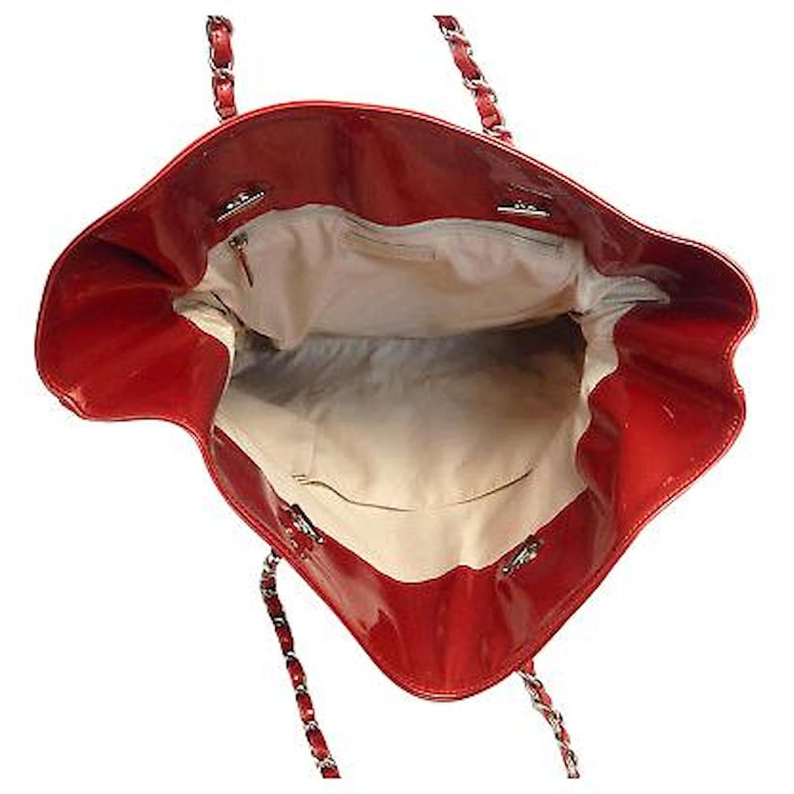 Chanel Vintage Shoulder Bag Red Leather ref.148699 Joli Closet