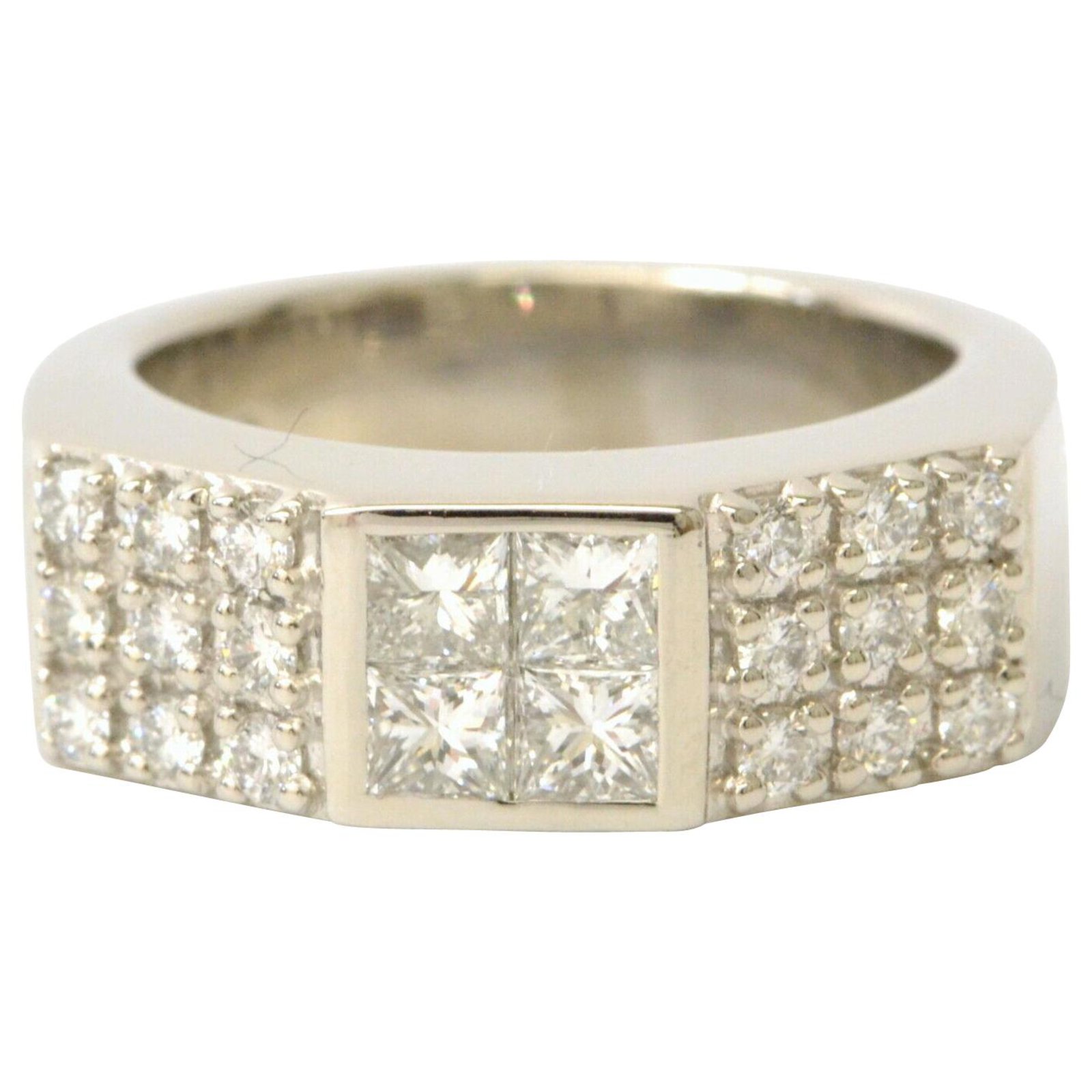 Tasaki Diamond Ring Silvery Platinum ref.148737 - Joli Closet