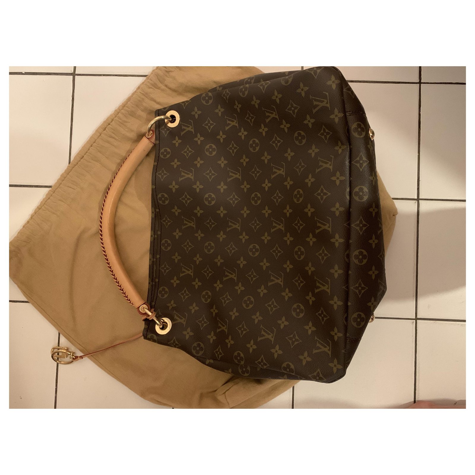 Louis Vuitton ARTSY MM Brown Leather ref.150039 - Joli Closet