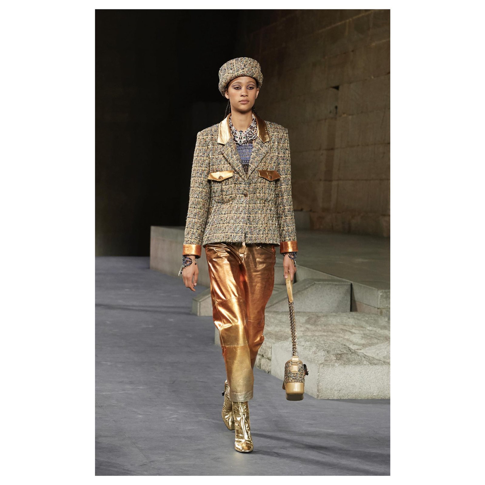 Chanel Gabrielle crossbody bag hobo new Blue Golden Green Leather Metal  Tweed ref.150206 - Joli Closet