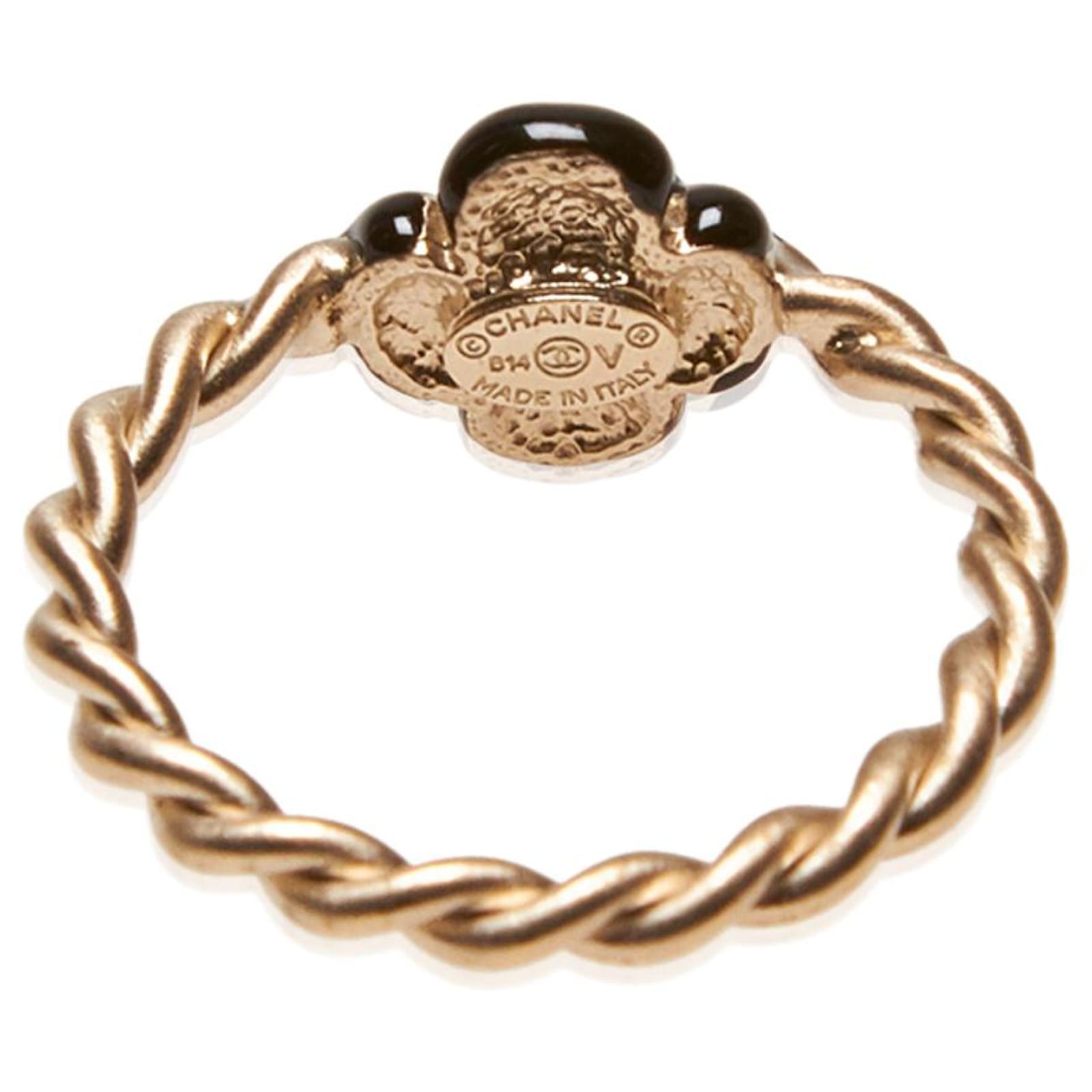 Bague Chanel Camélia Noir Métal Argenté ref.152782 Joli Closet