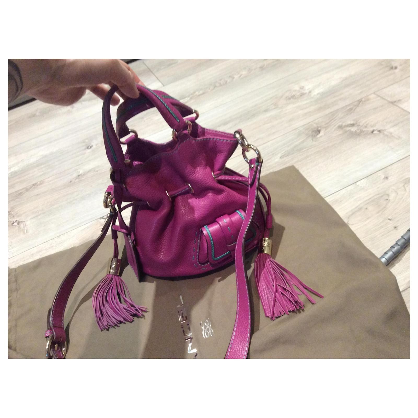 Lancel premier flirt petit mod?�le Cuir Violet Fuschia ref.152966 - Joli Closet