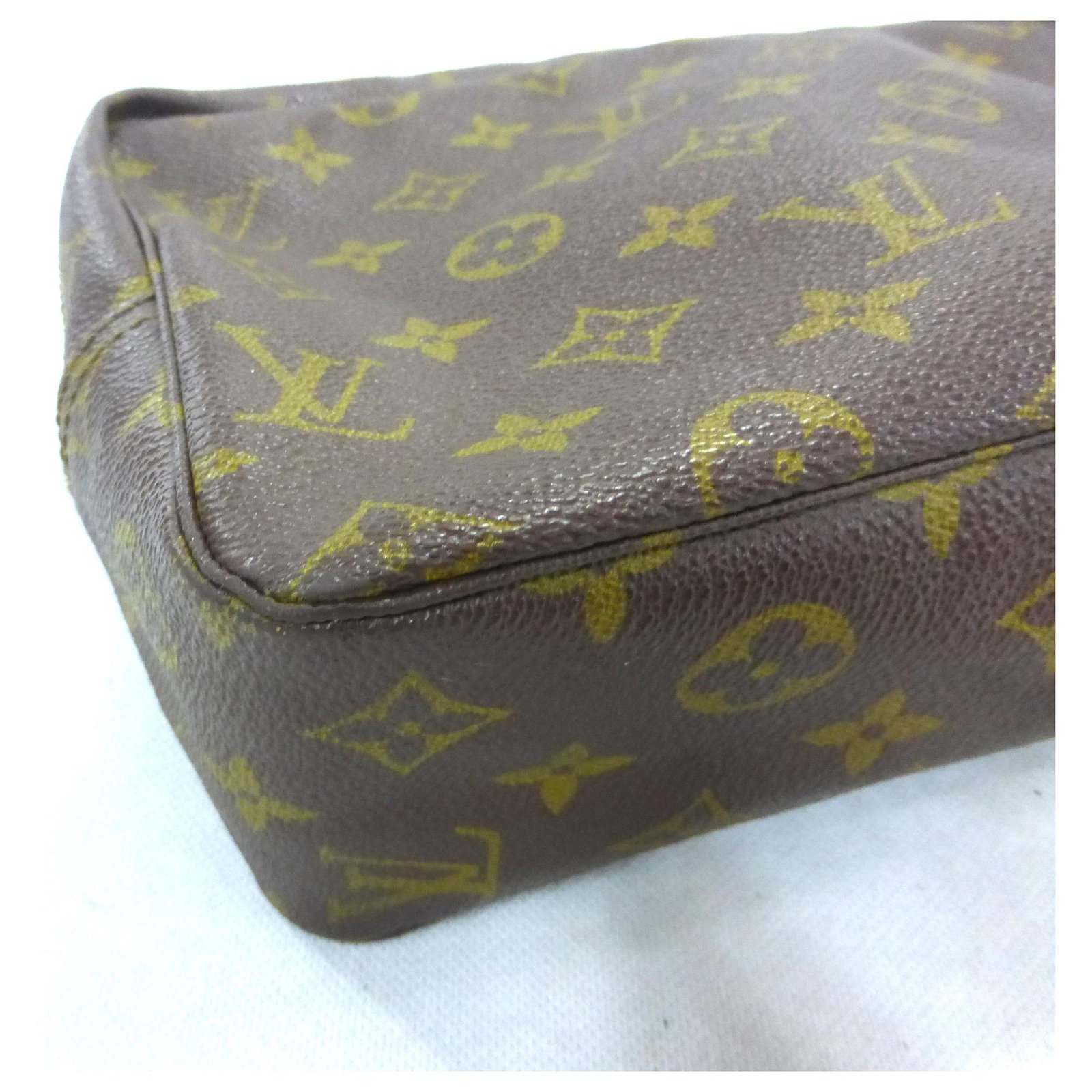 Louis Vuitton Trousse Toilette 28 Monogram Brown Leather ref.152994 - Joli  Closet