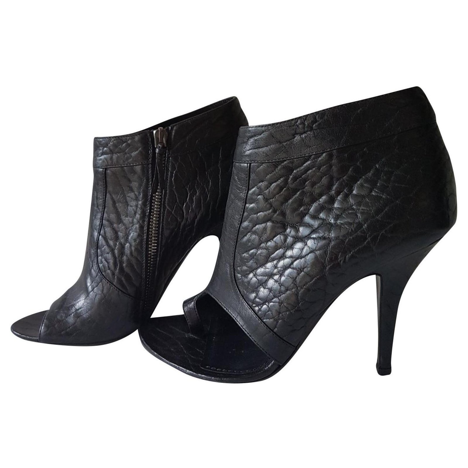 givenchy bottines cloutées