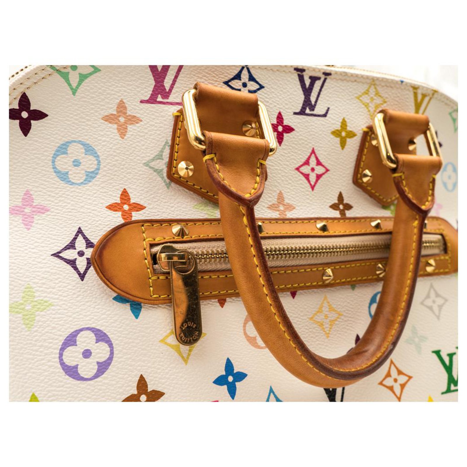 Louis Vuitton Handbags Multiple colors Cloth ref.954275 - Joli Closet
