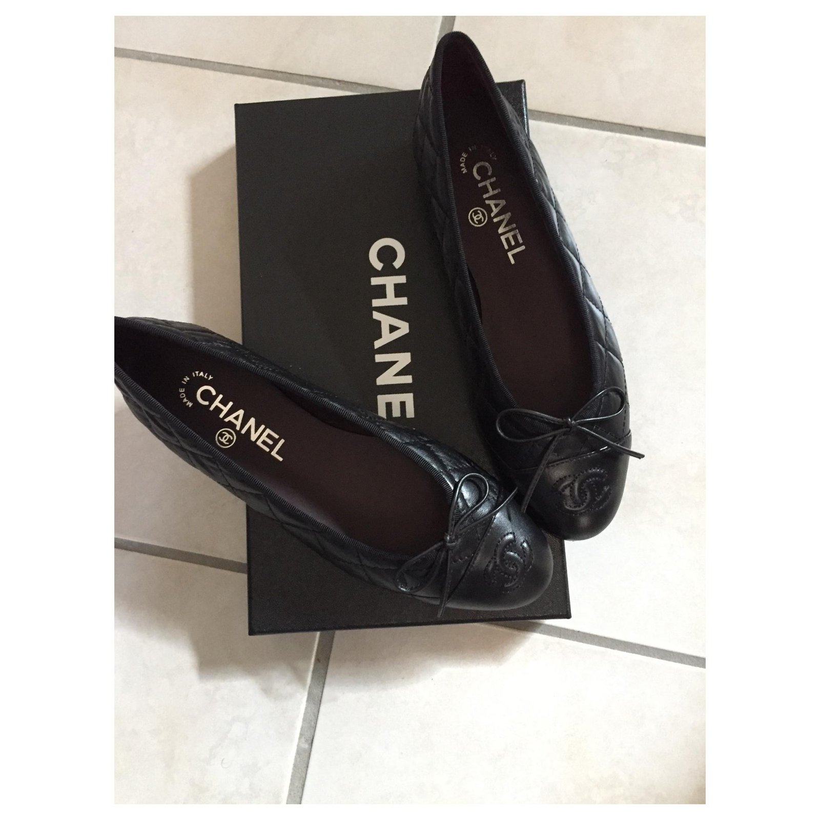 Quilted flats chanel Black Leather ref.158044 - Joli Closet