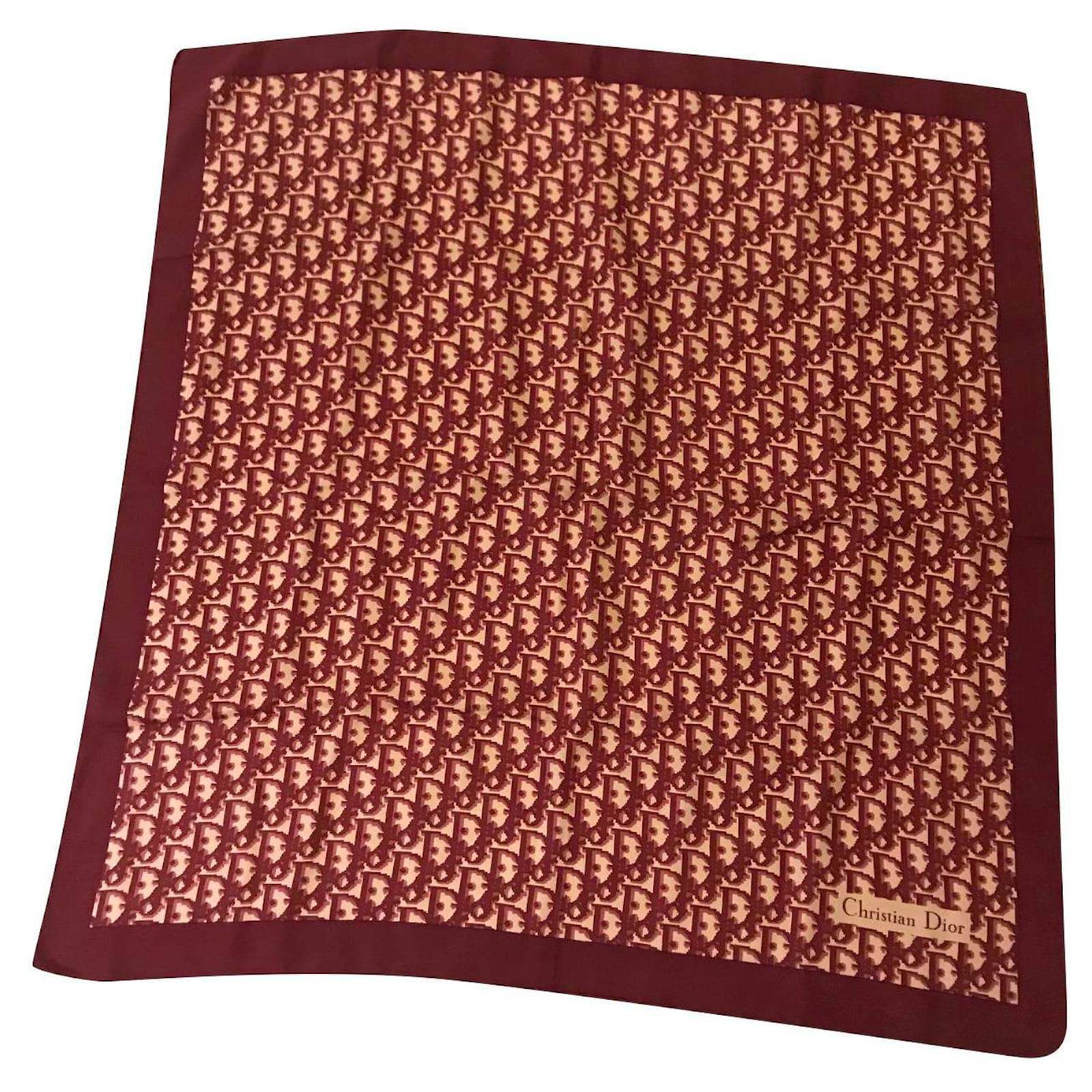 Christian Dior Scarves Dark red Silk ref.158952 Joli Closet