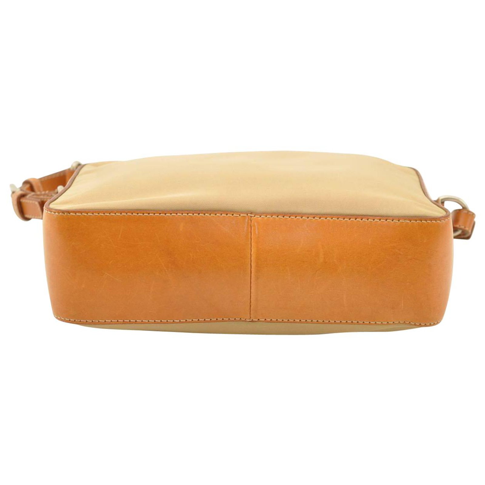 Prada Re-Nylon Shoulder Bag Beige ref.703674 - Joli Closet