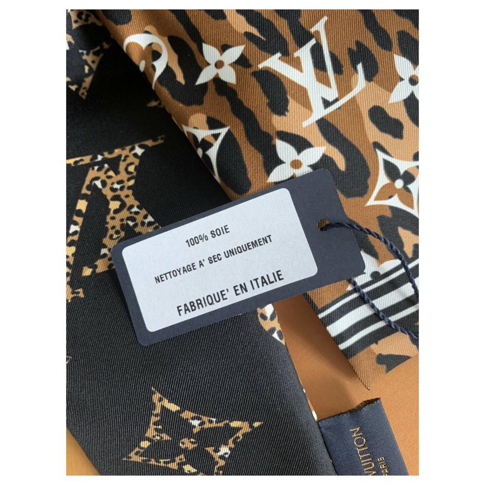 Louis Vuitton Silk Bandeau in Giant Jungle Monogram Noir - SOLD