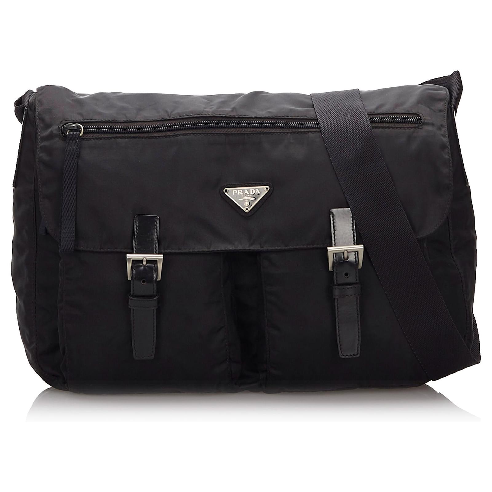 Prada Nylon Sac BandouliÃ¨re Prada Sac à Bandoulière Prada Nylon Noir