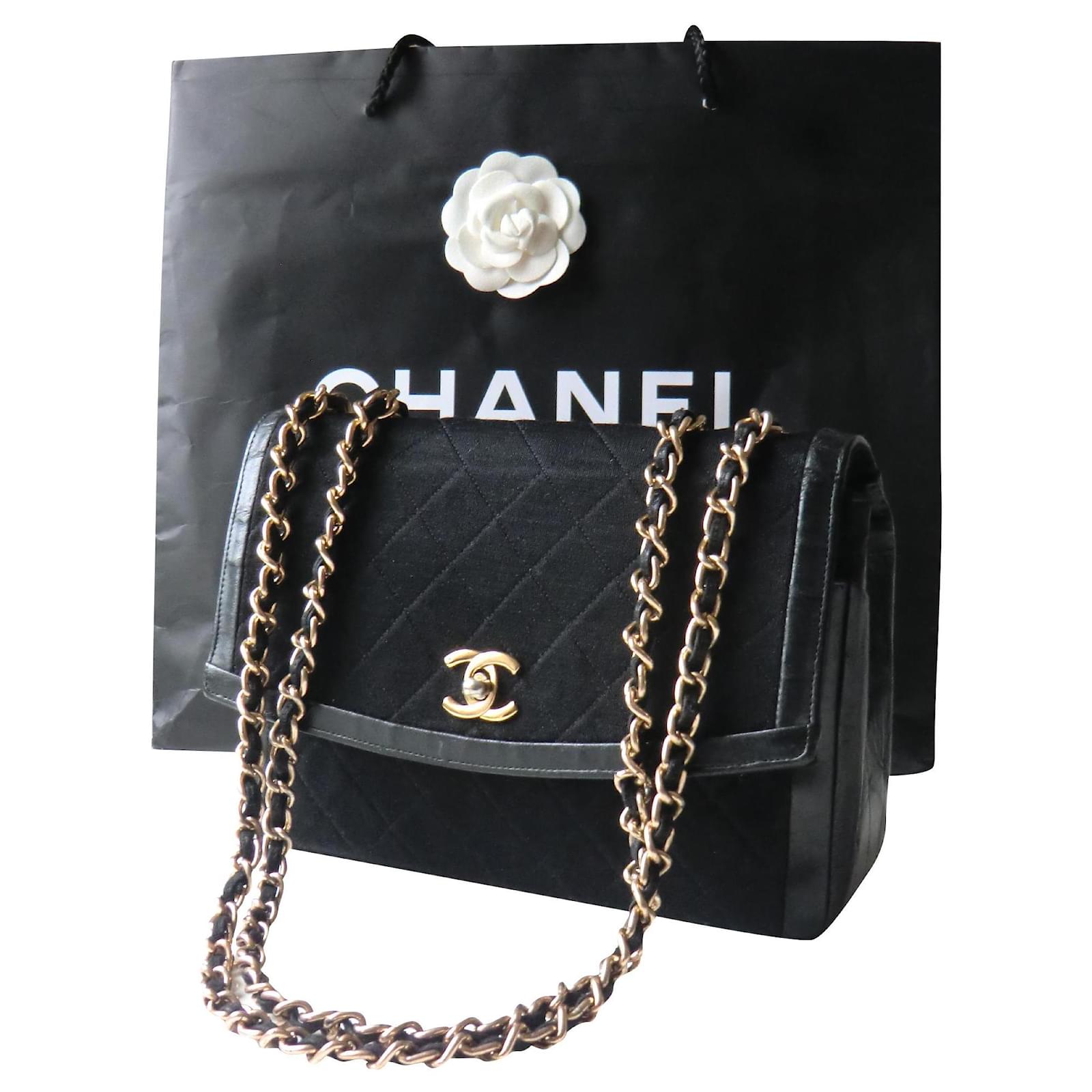 Sac Chanel classique en tissu Noir ref.160156 Joli Closet
