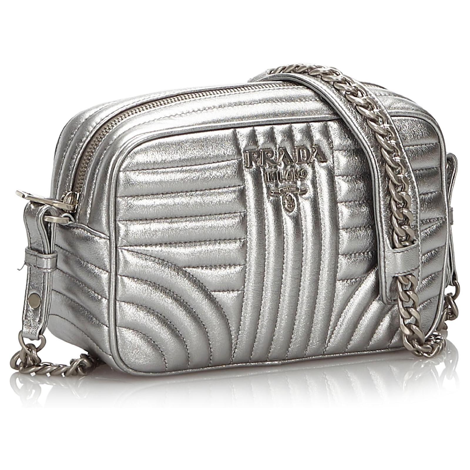 prada diagramme crossbody bolsa