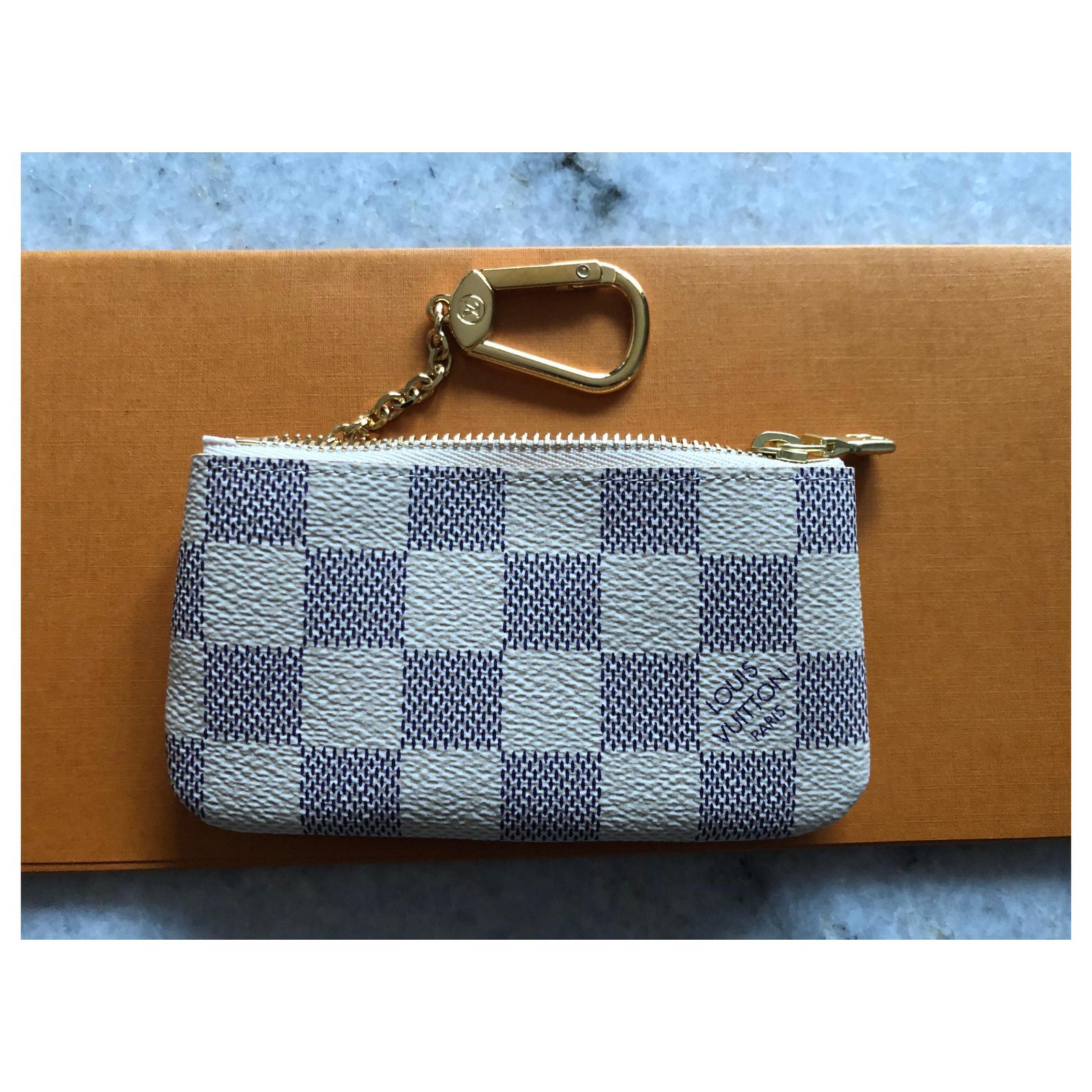 Louis Vuitton key pouch new Beige Leather ref.157553 - Joli Closet