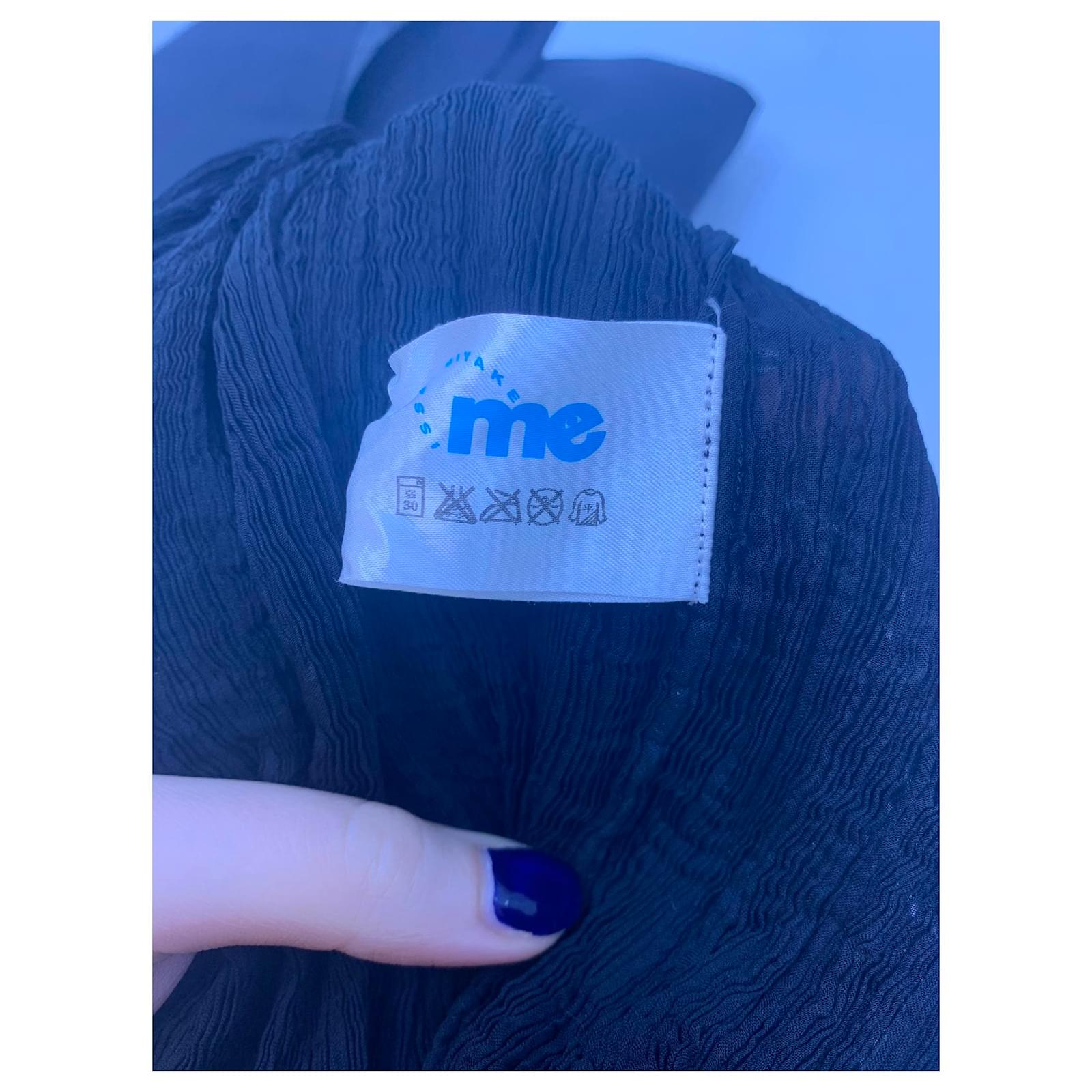 Pulls, Gilets Issey Miyake Gilet plissé Autre Noir ref Pulls, Gilets Issey Miyake Gilet plissé Autre Noir ref