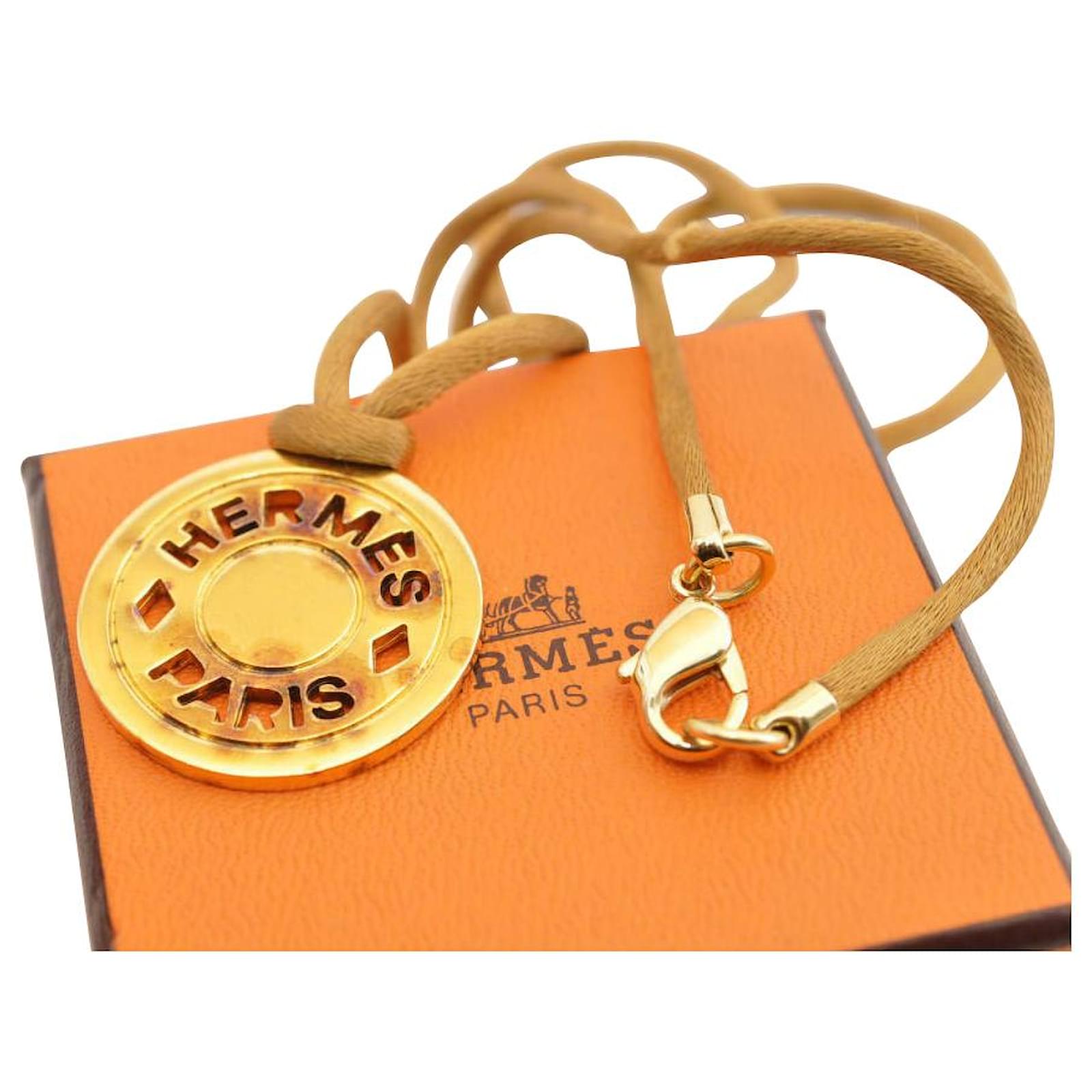 Hermès vintage necklace Golden Goldplated ref.160851 Joli Closet
