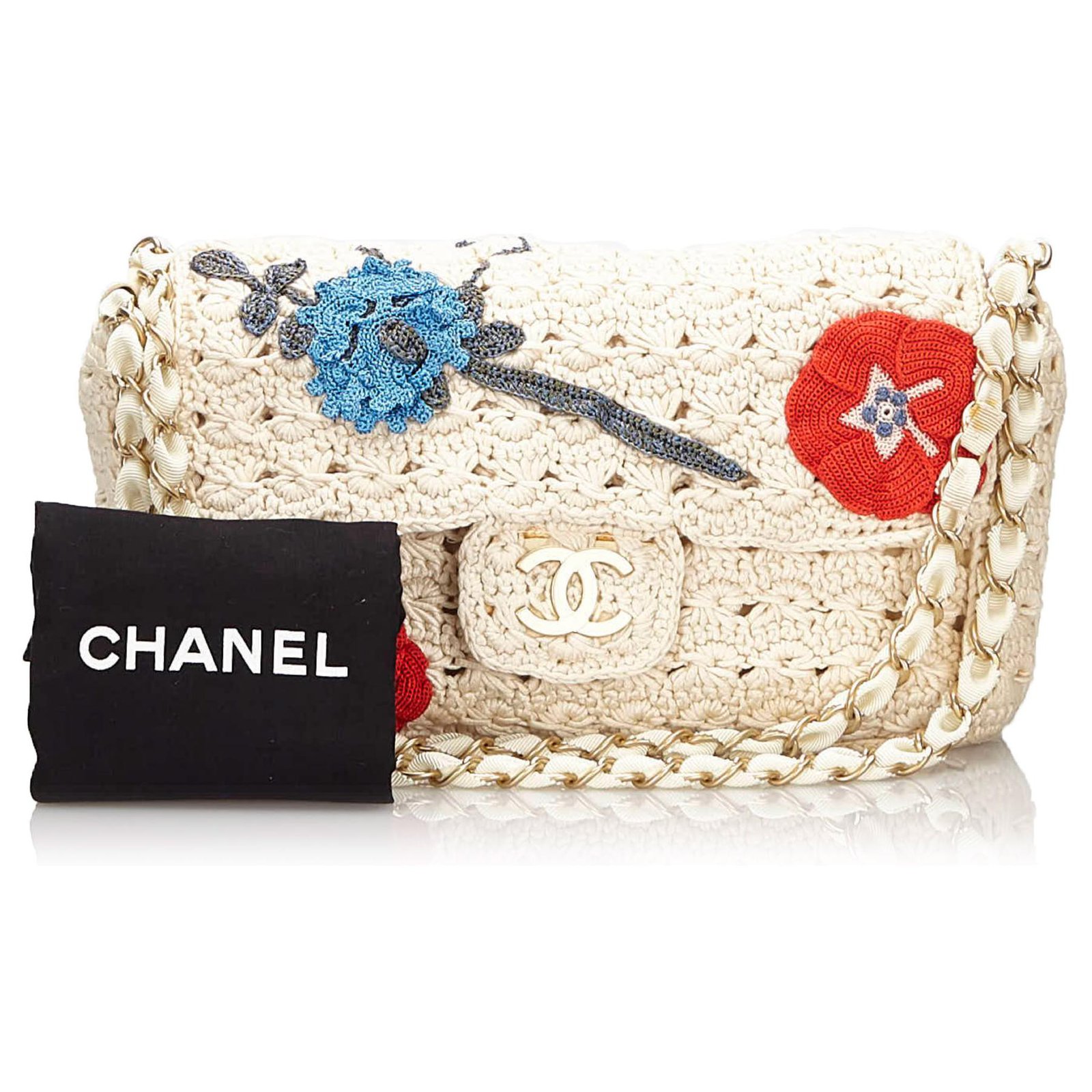 Chanel Borsa Con Patta All Uncinetto Camelia Bianca Chanel Borse Cotone Panno Bianco Multicolore Ref Joli Closet