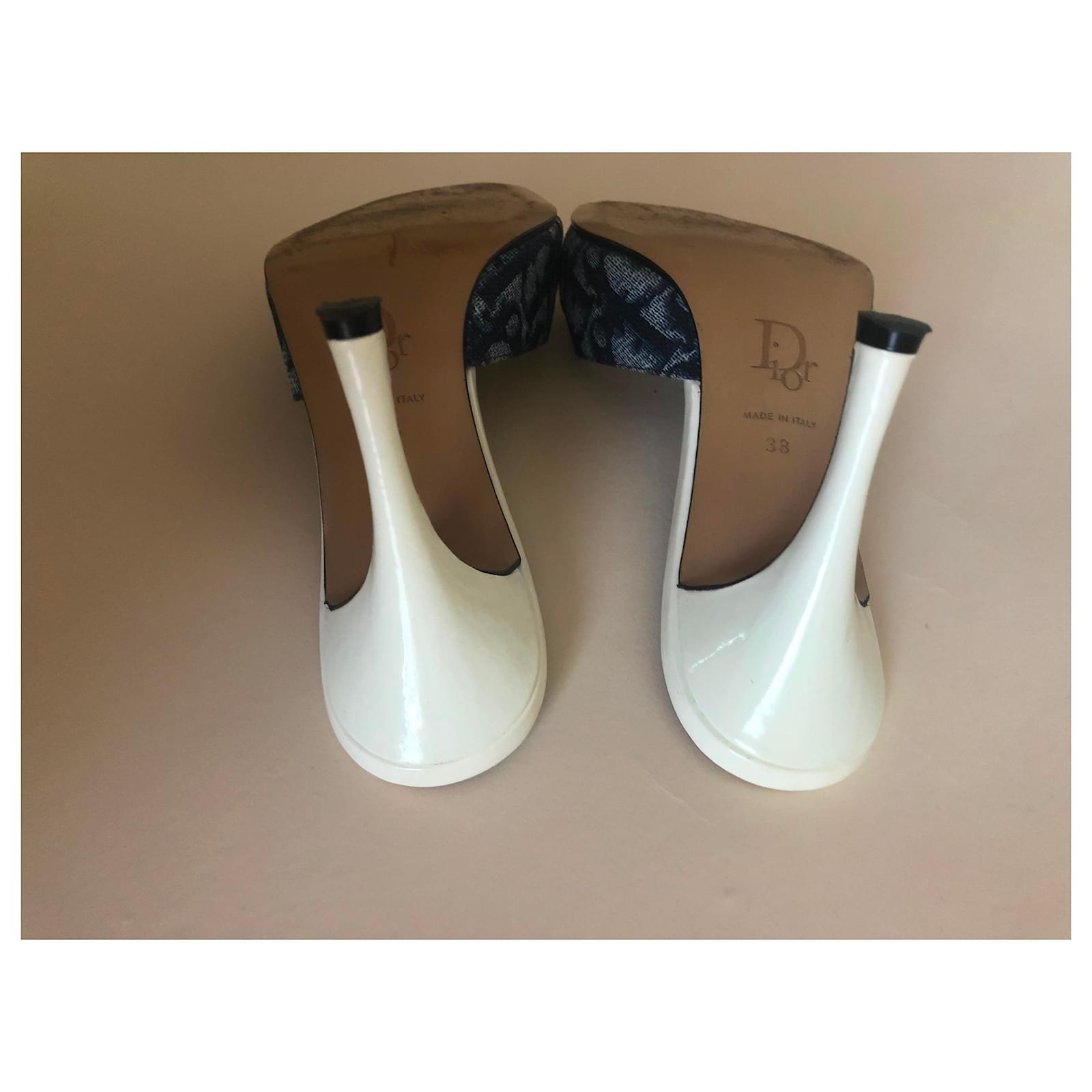 namokanseinposa　ディオール namokanseinposa ディオール Christian Dior Sandals Multiple colors