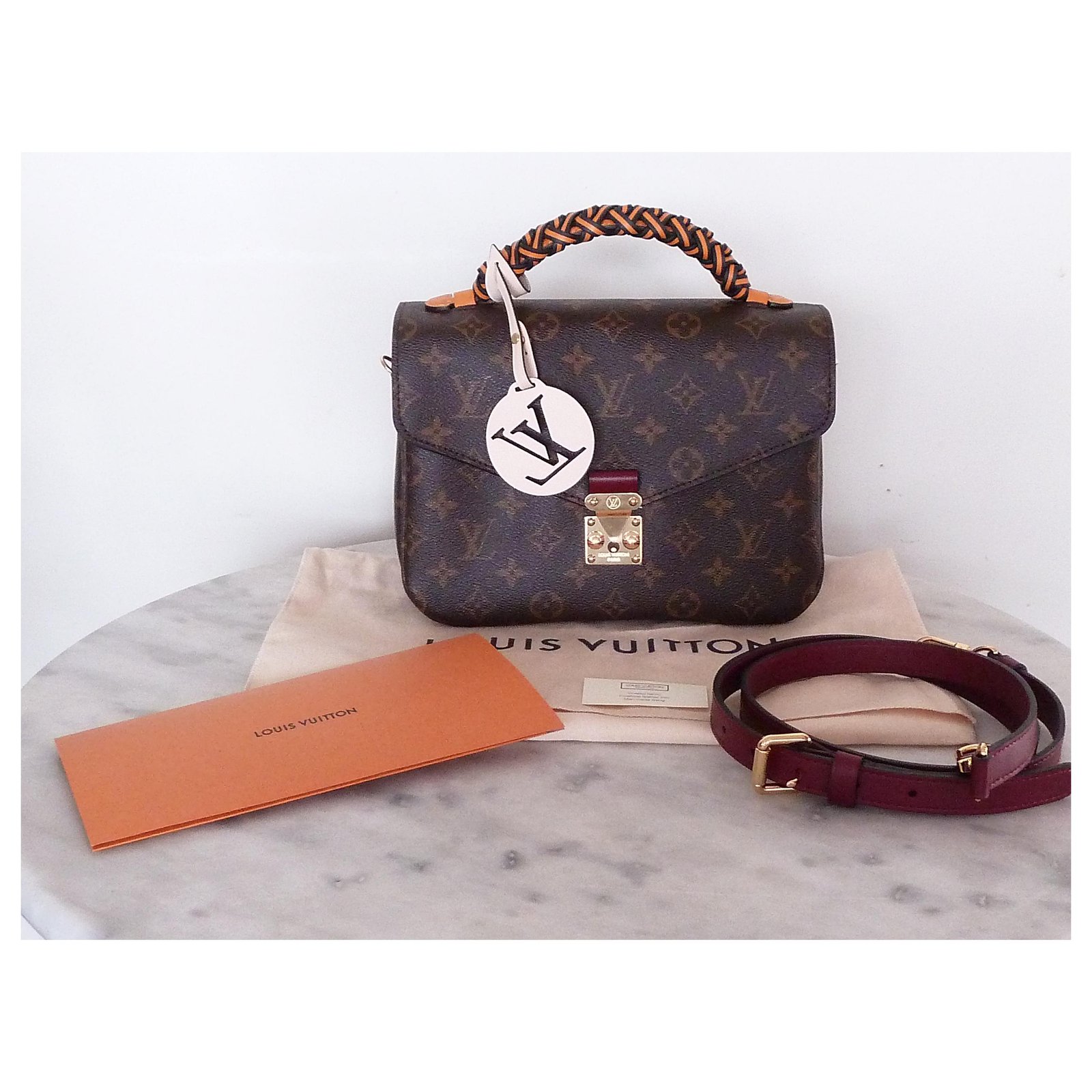 Louis VUITTON - Metis Clutch Multiple colors Leather ref.786082 - Joli  Closet