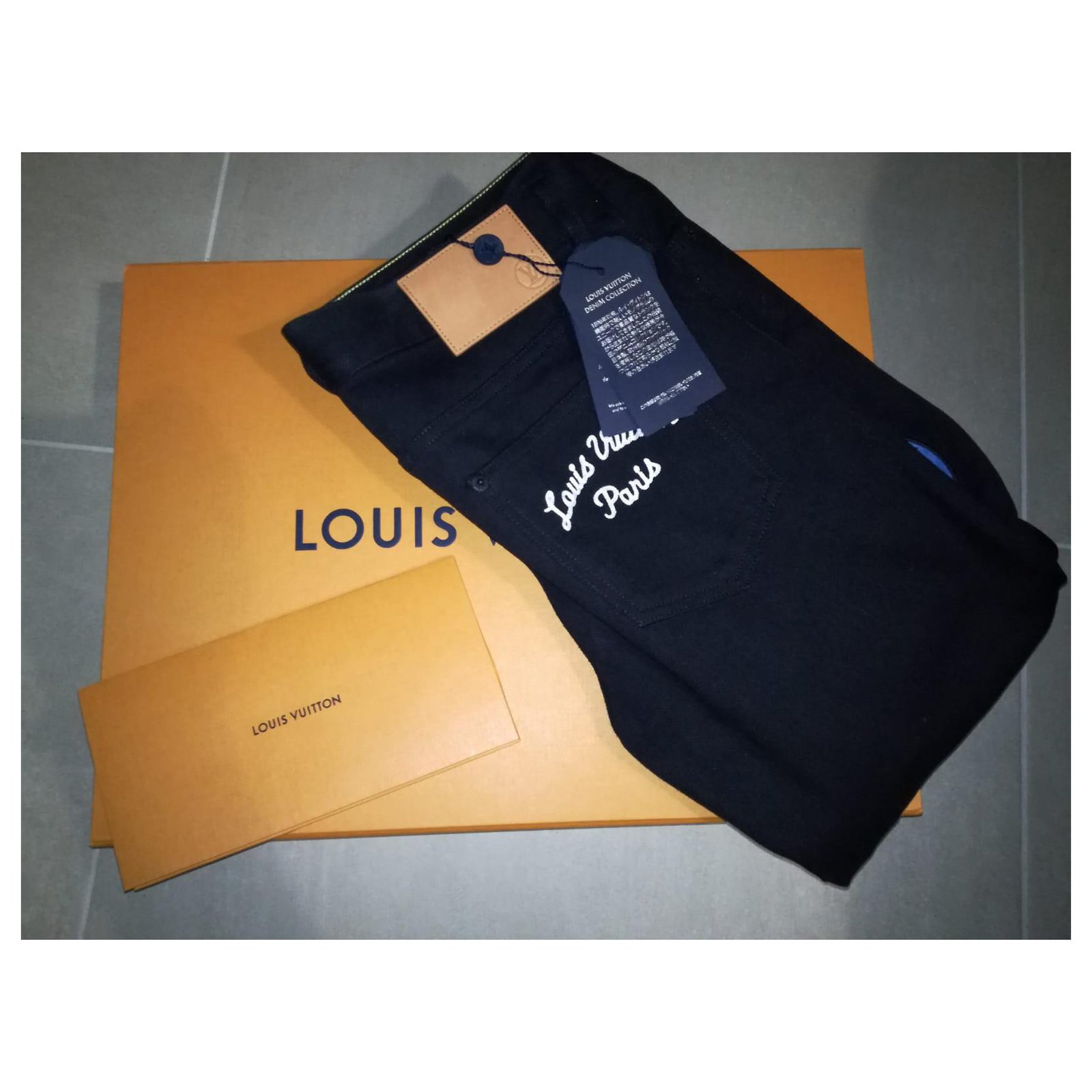 Custom made Louis Vuitton World Tour Patches Jeans Black Cotton