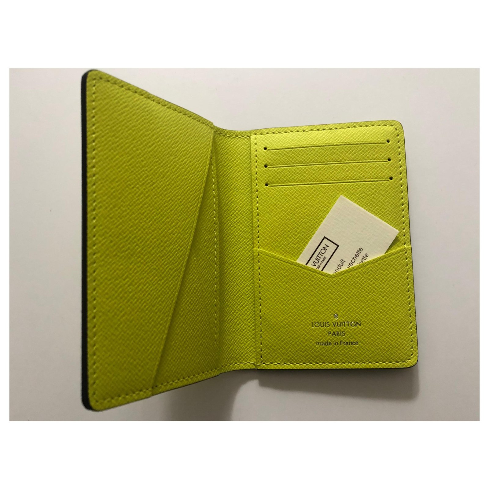 Louis Vuitton pocket organizer Yellow Leather ref.956520 - Joli Closet