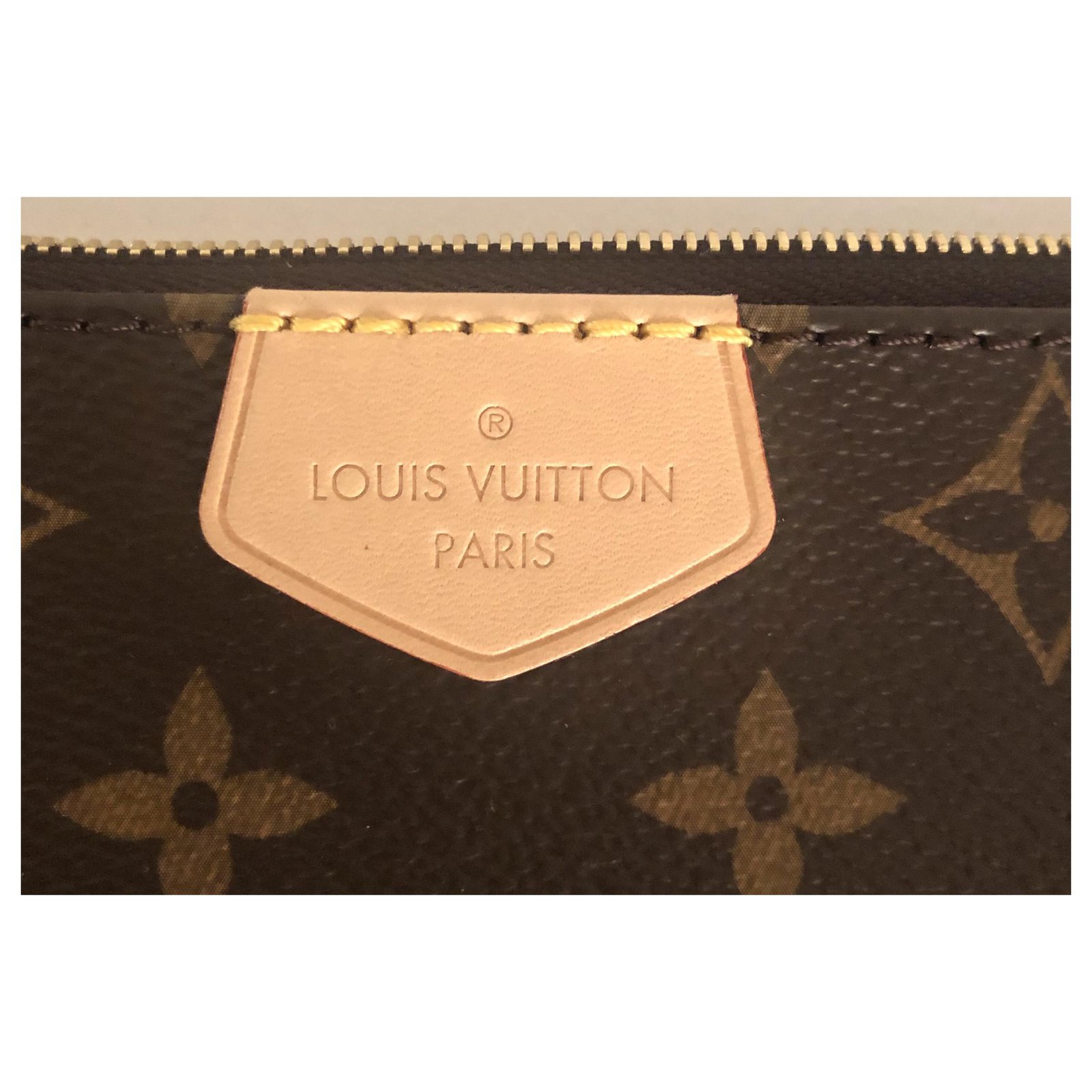 Louis Vuitton Pochette Accessoire Brown Cloth ref.918133 - Joli Closet