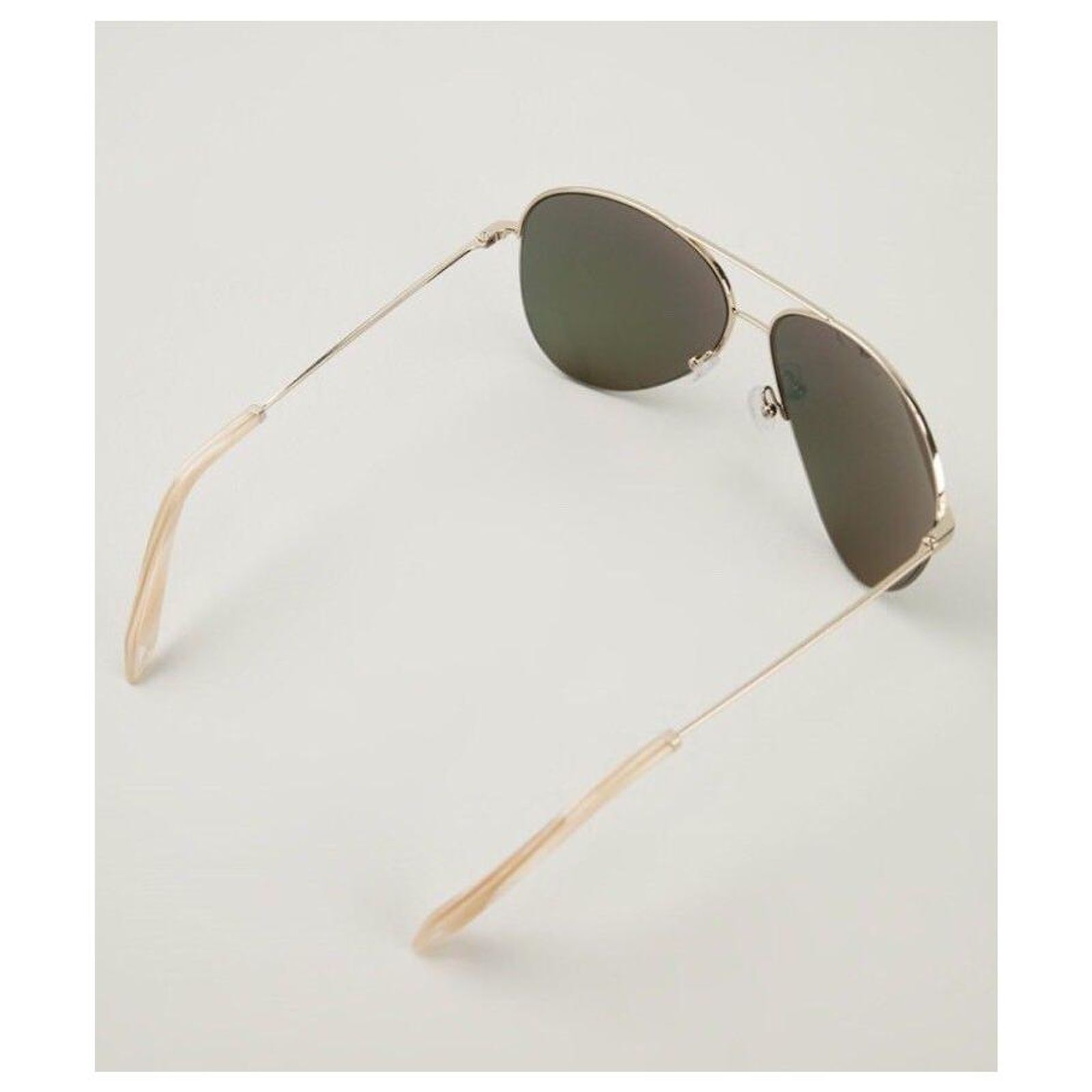 Styles de lunettes pour hommes au visage ovale - Le guide de VOU | VOU Styles de lunettes pour hommes au visage ovale - Le guide de VOU | VOU