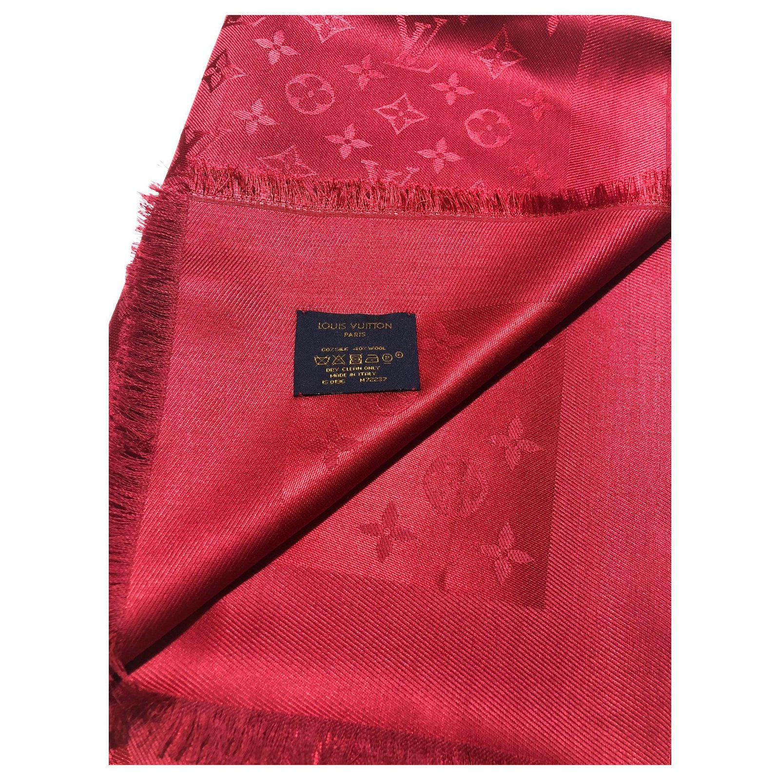 Louis Vuitton Monogram shawl Red Silk Wool ref.165115 - Joli Closet