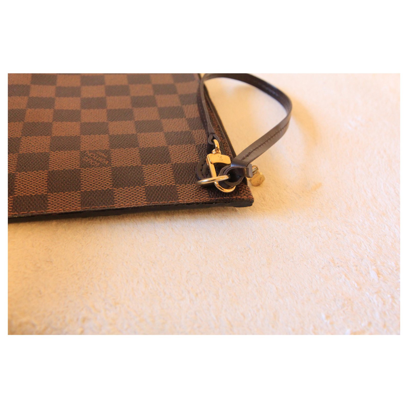 Neverfull leather handbag Louis Vuitton Brown in Leather - 37436862