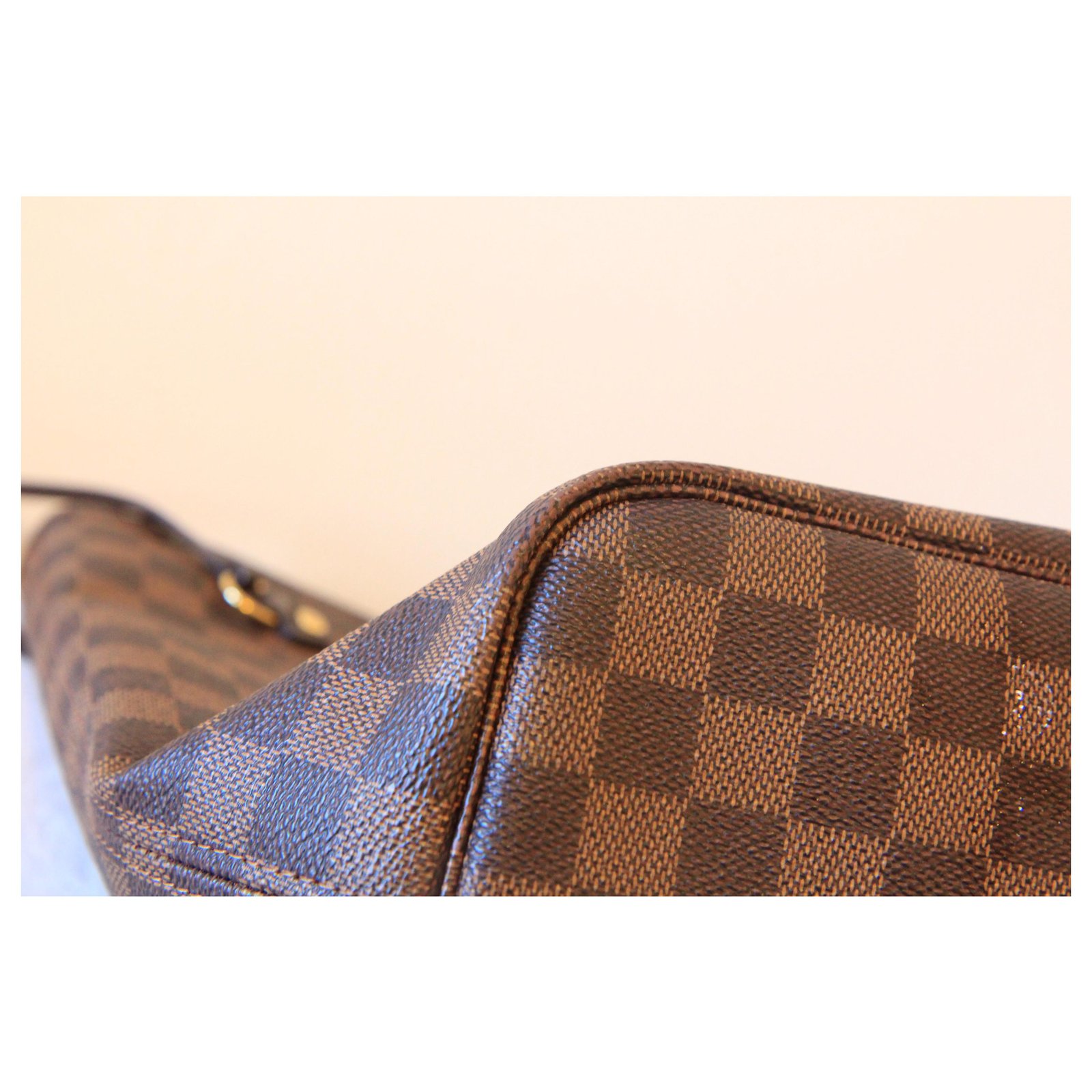 Neverfull leather handbag Louis Vuitton Brown in Leather - 35859004