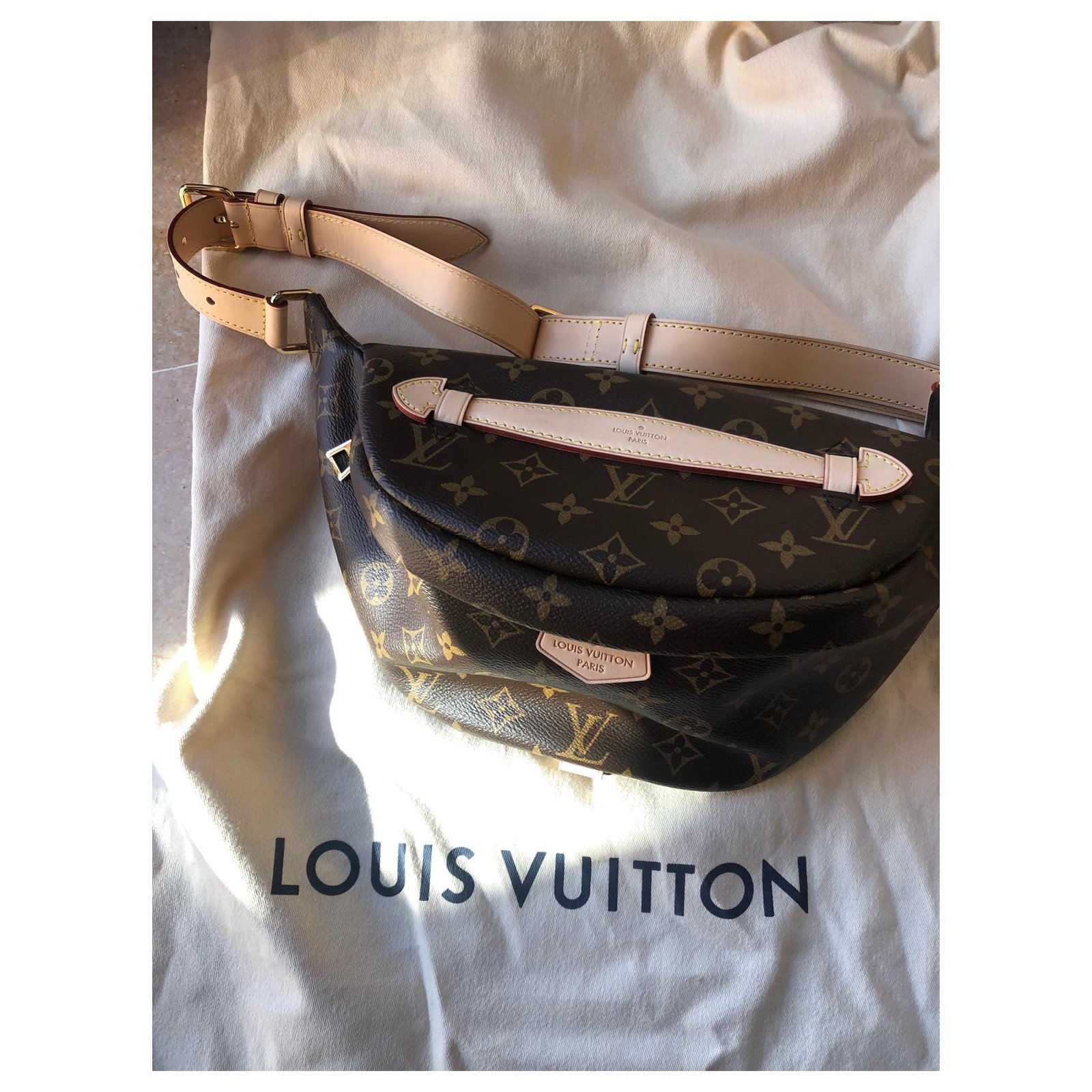Louis Vuitton LV Astuccio per cosmetici monogramma Marrone Pelle ref.391383  - Joli Closet